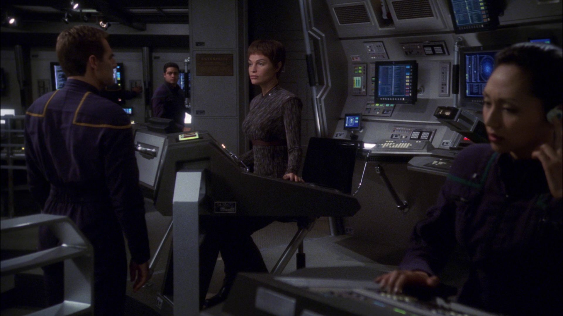 extant_StarTrek_ENT_1x14-SleepingDogs_0294.jpg