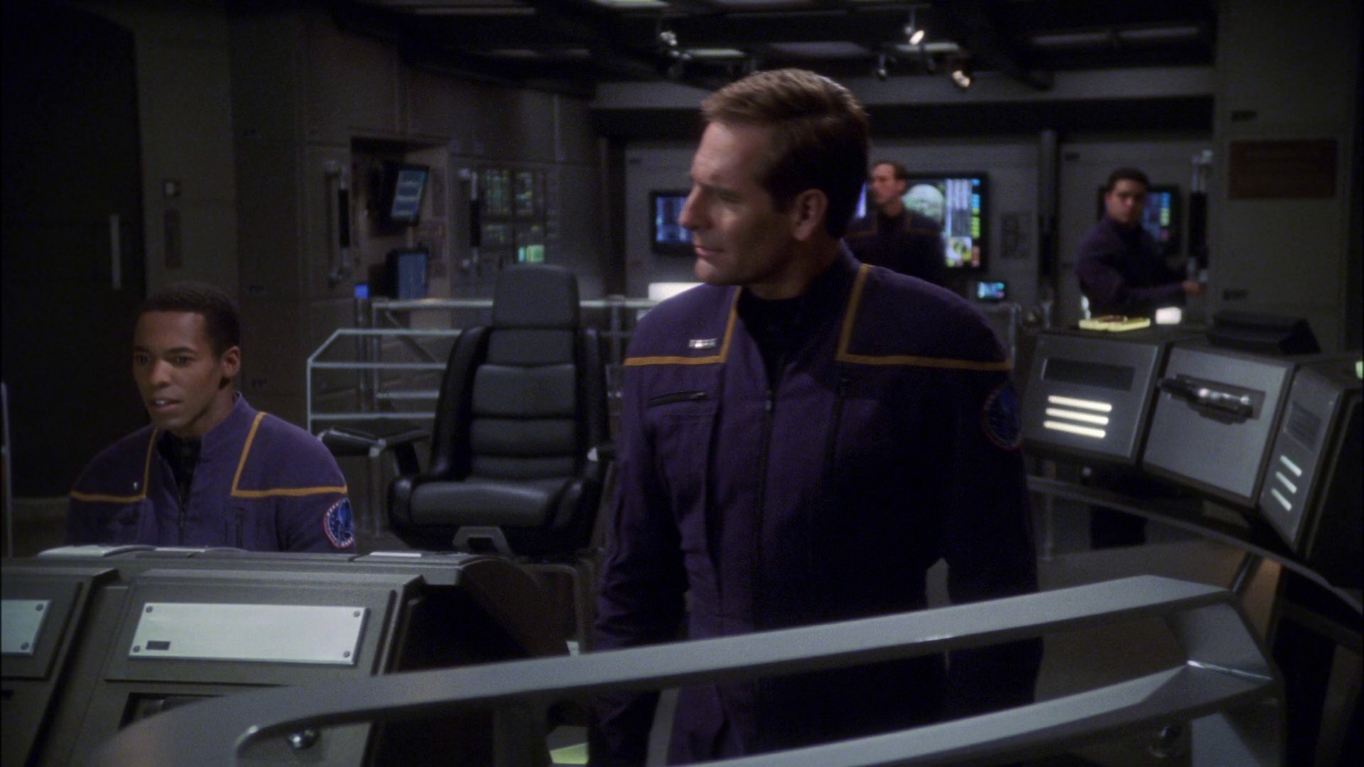 extant_StarTrek_ENT_1x14-SleepingDogs_0304.jpg