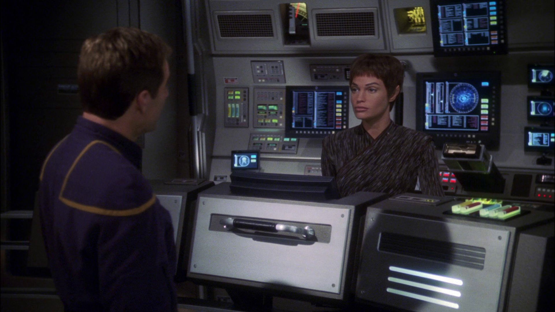 extant_StarTrek_ENT_1x14-SleepingDogs_0341.jpg