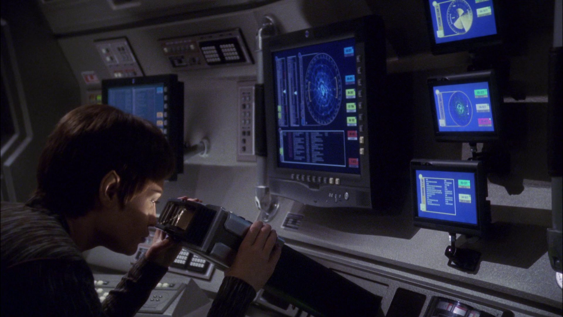 extant_StarTrek_ENT_1x14-SleepingDogs_0353.jpg