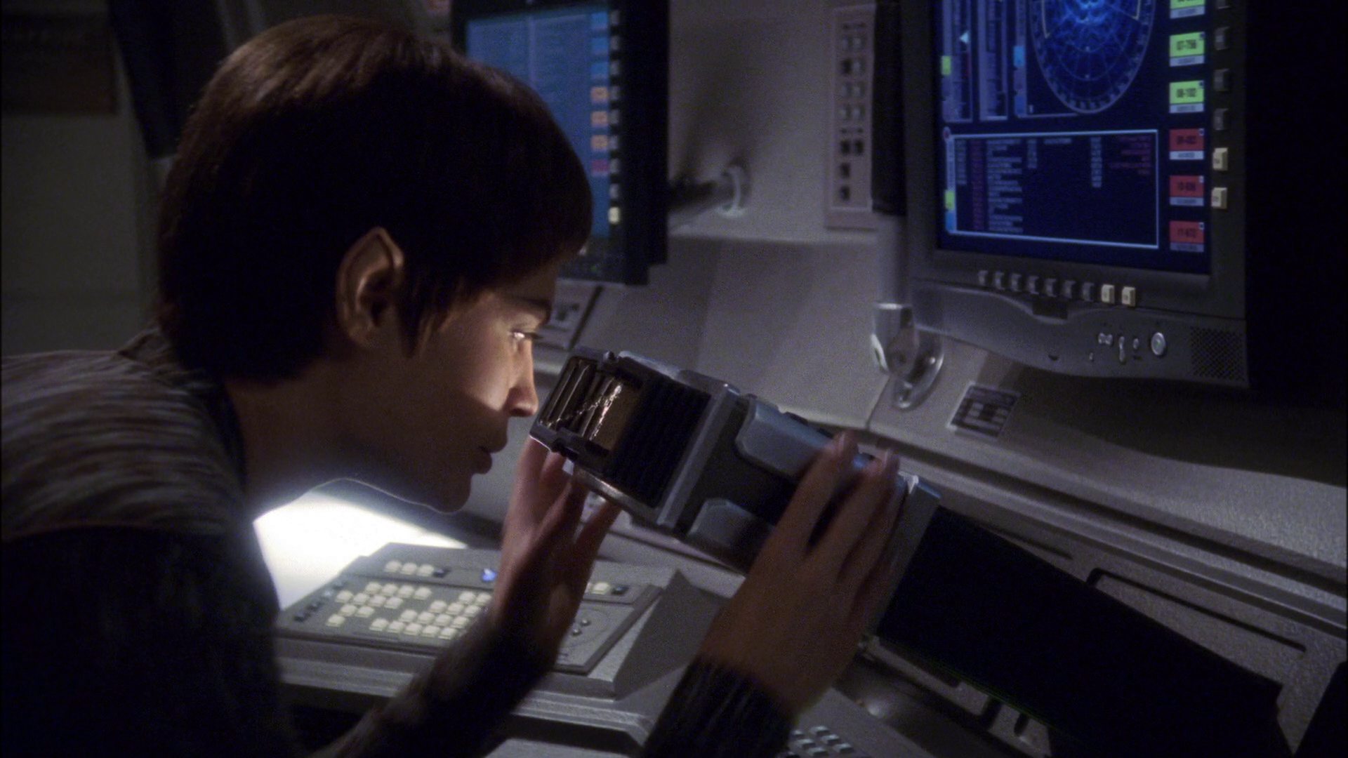 extant_StarTrek_ENT_1x14-SleepingDogs_0359.jpg