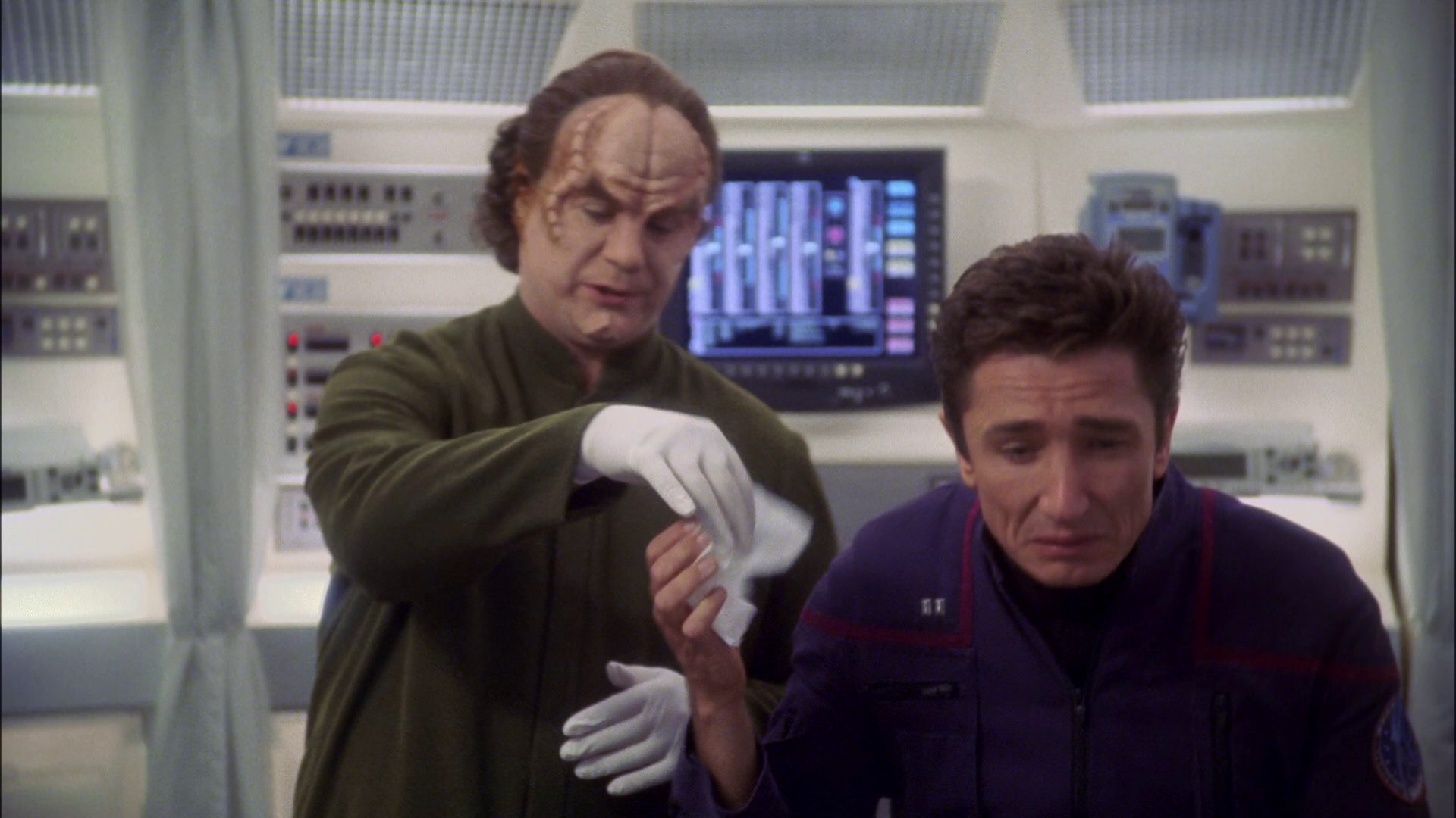 extant_StarTrek_ENT_1x14-SleepingDogs_0395.jpg