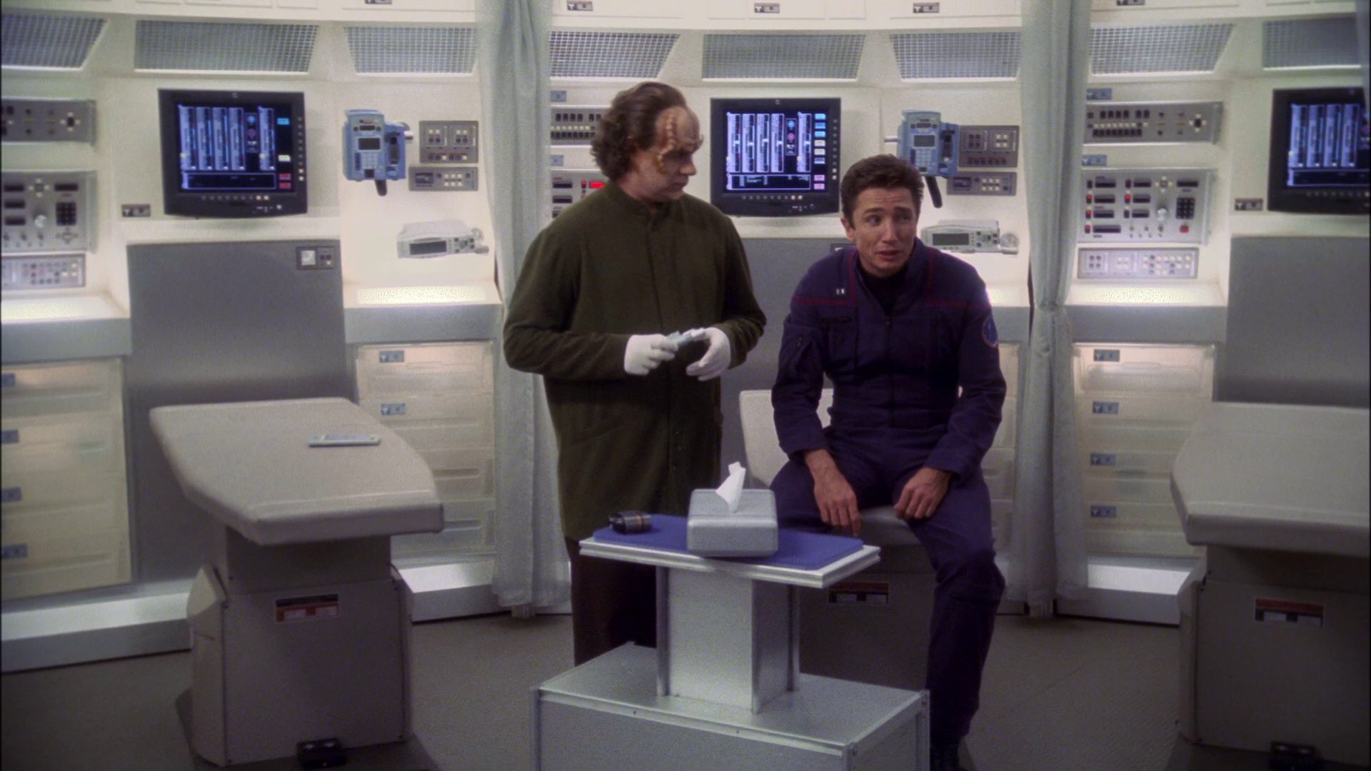extant_StarTrek_ENT_1x14-SleepingDogs_0418.jpg