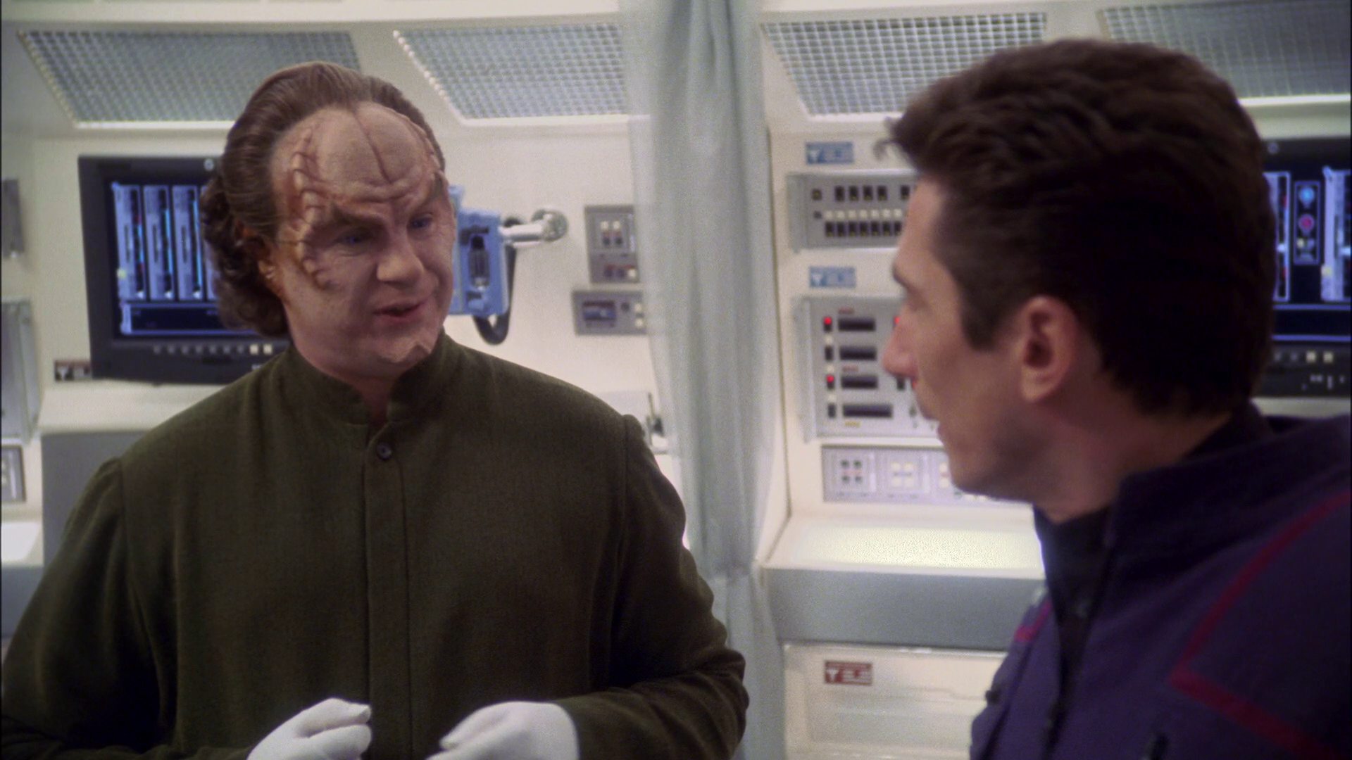 extant_StarTrek_ENT_1x14-SleepingDogs_0477.jpg