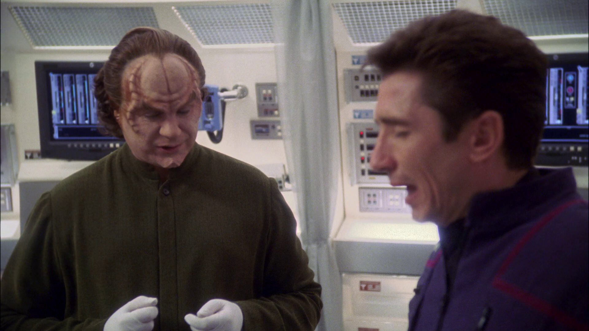 extant_StarTrek_ENT_1x14-SleepingDogs_0481.jpg