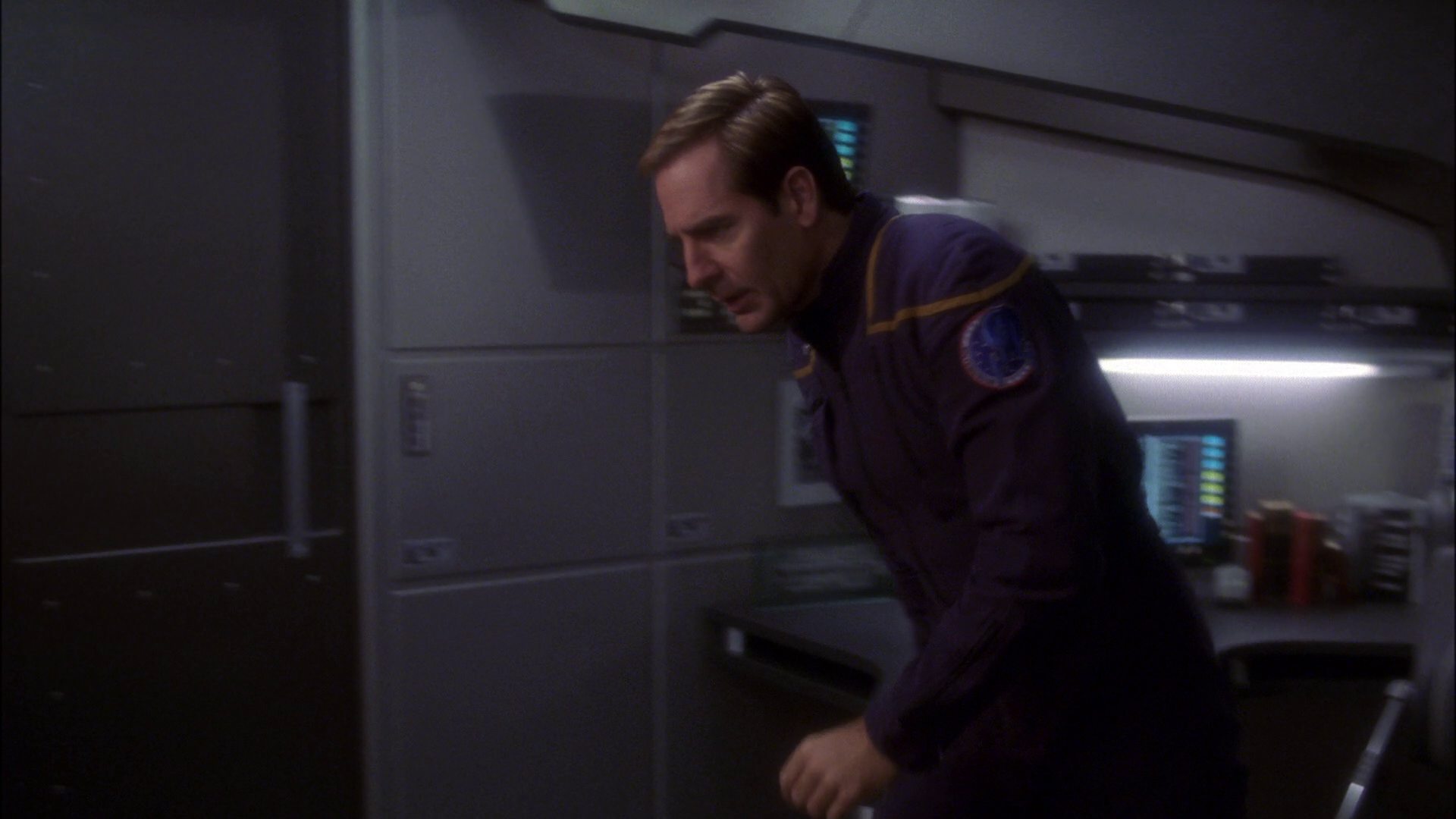 extant_StarTrek_ENT_1x14-SleepingDogs_0498.jpg