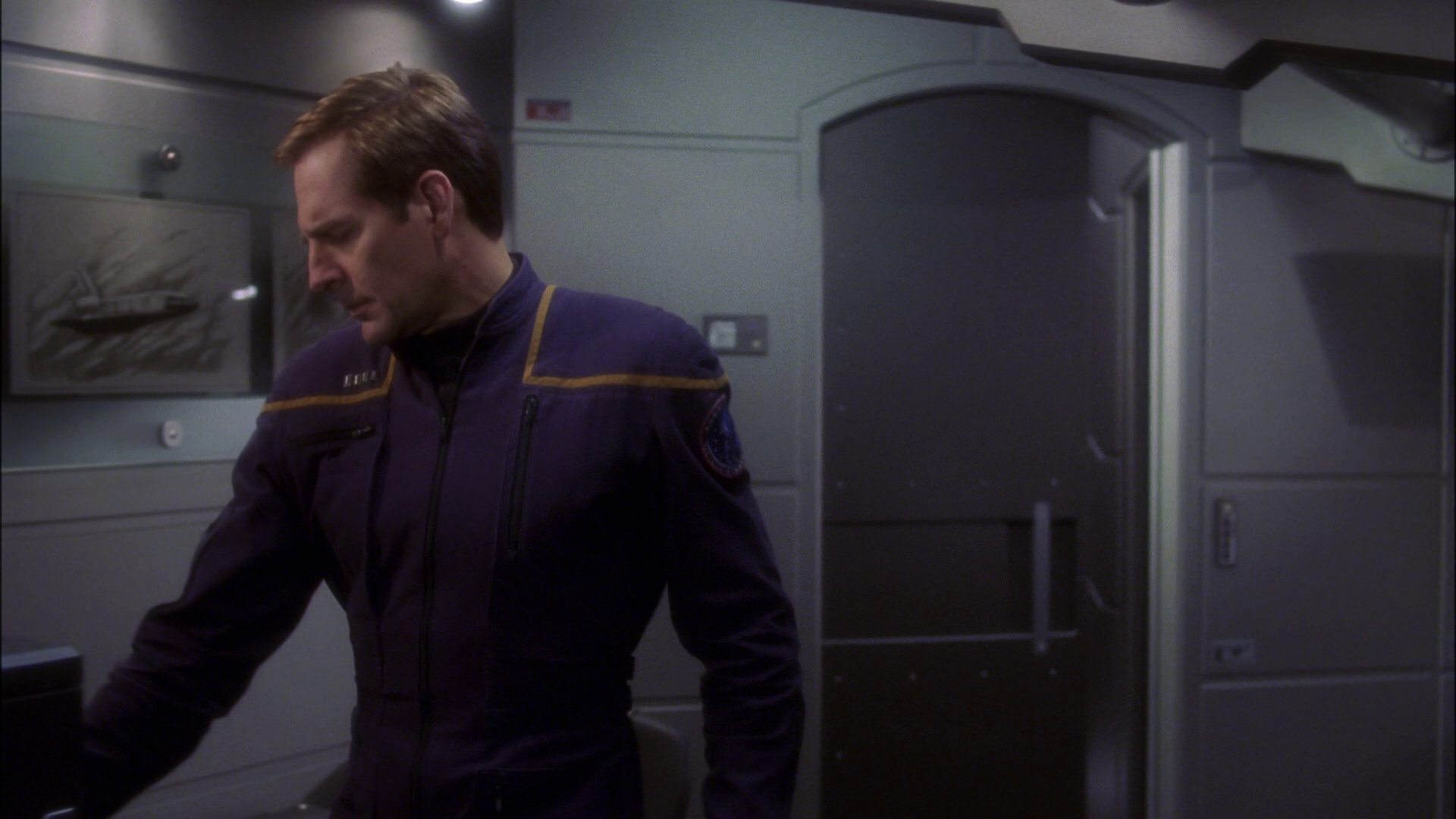 extant_StarTrek_ENT_1x14-SleepingDogs_0501.jpg