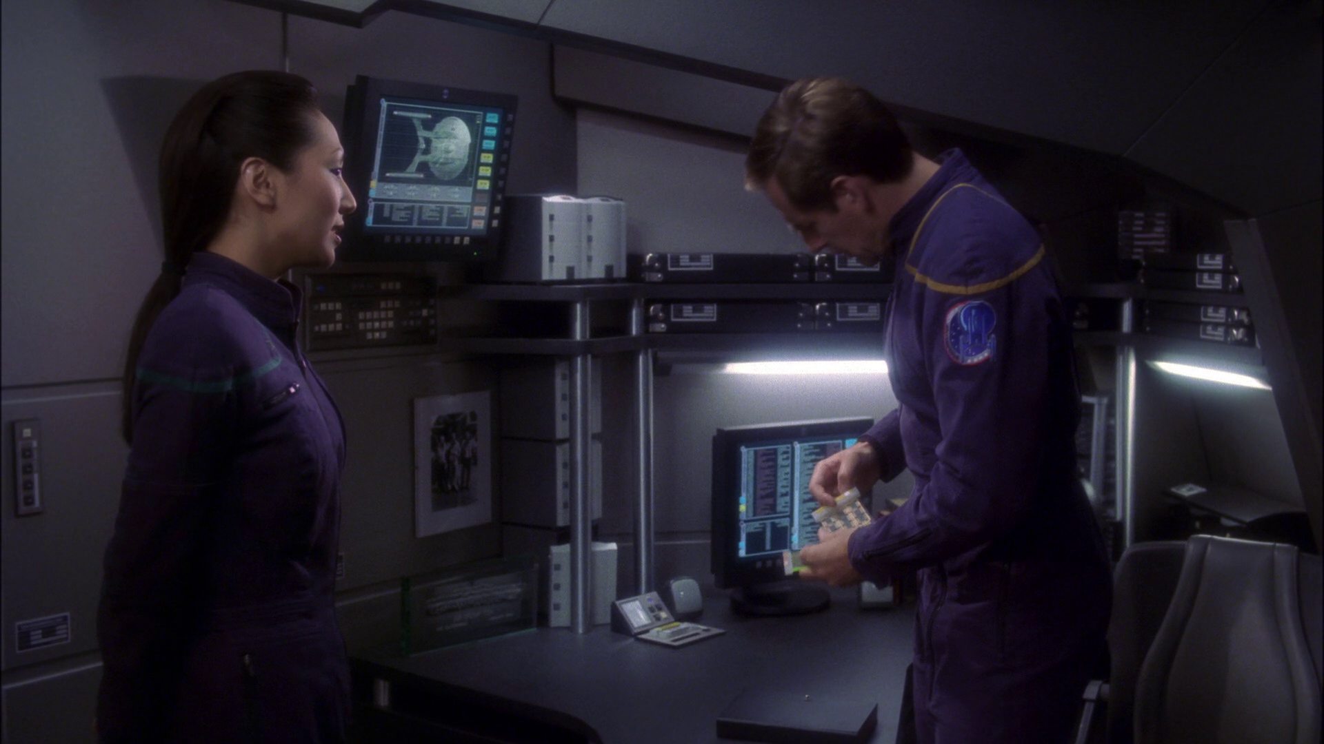 extant_StarTrek_ENT_1x14-SleepingDogs_0541.jpg