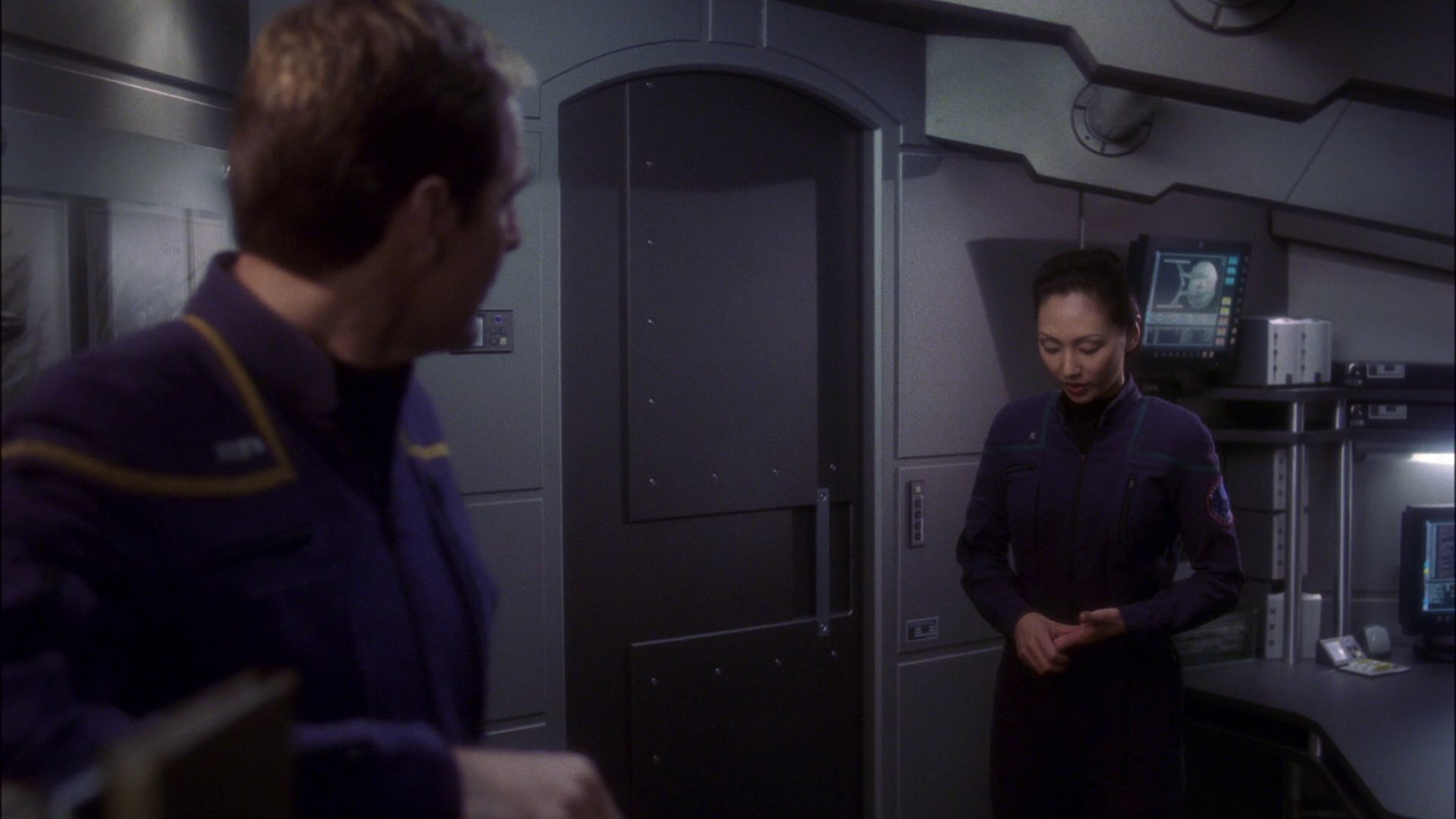 extant_StarTrek_ENT_1x14-SleepingDogs_0558.jpg