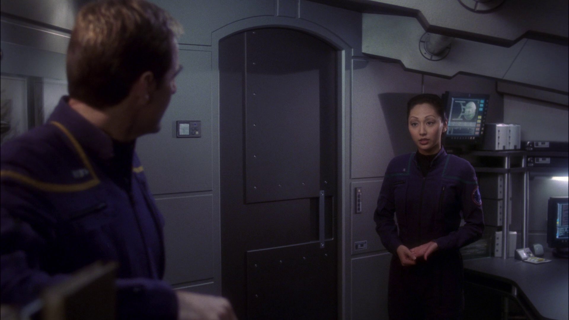 extant_StarTrek_ENT_1x14-SleepingDogs_0559.jpg