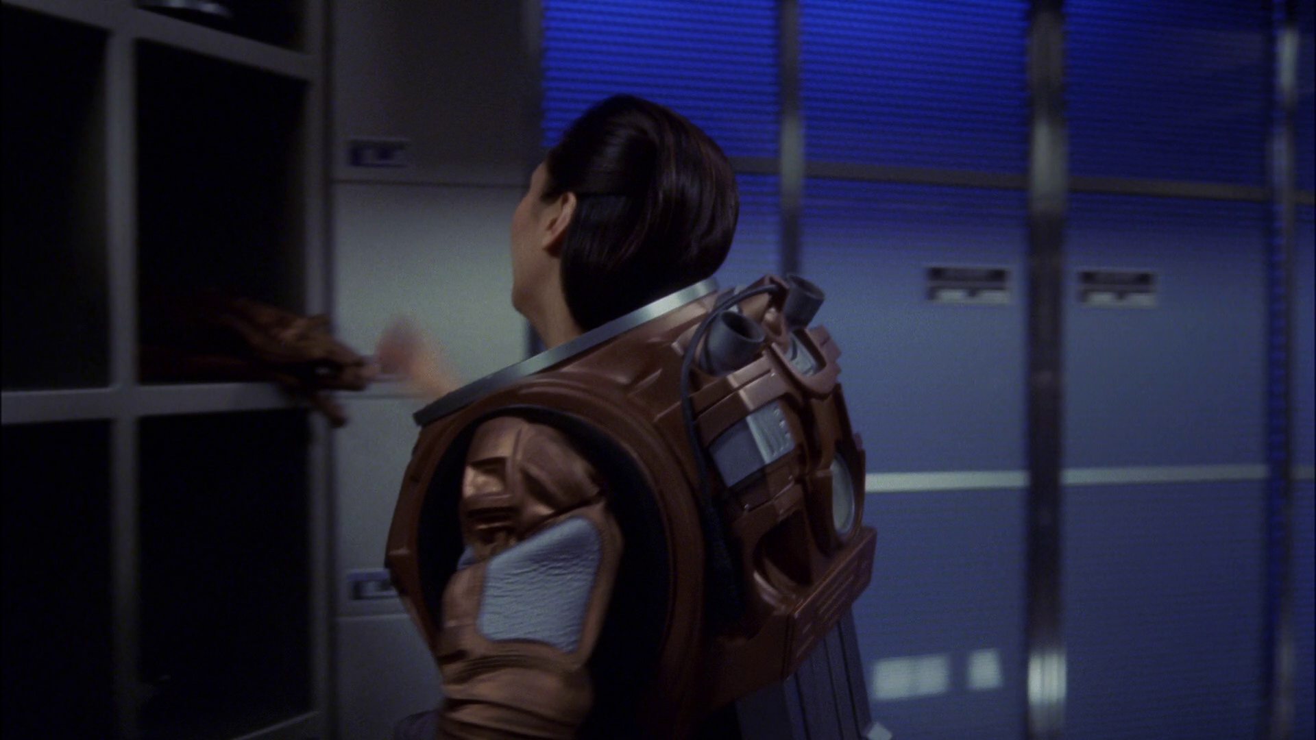 extant_StarTrek_ENT_1x14-SleepingDogs_0649.jpg