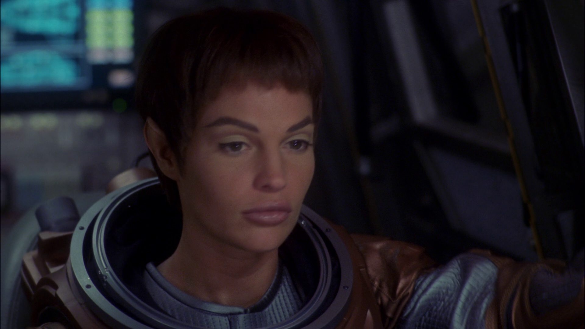 extant_StarTrek_ENT_1x14-SleepingDogs_0714.jpg
