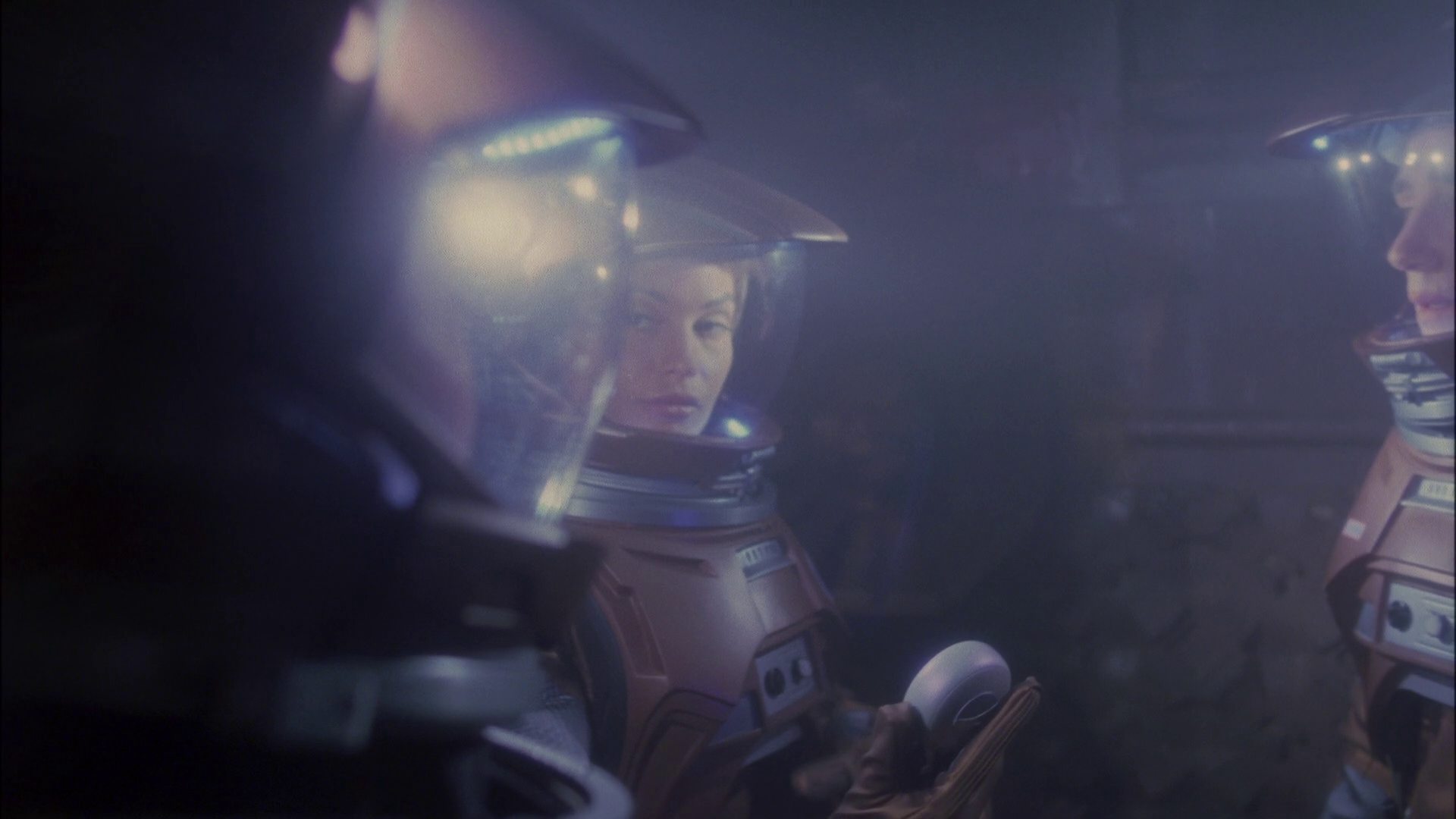 extant_StarTrek_ENT_1x14-SleepingDogs_0816.jpg