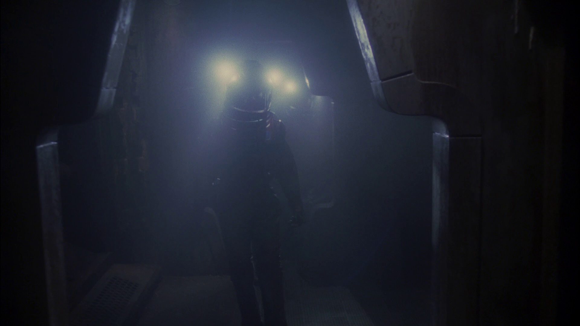 extant_StarTrek_ENT_1x14-SleepingDogs_0865.jpg