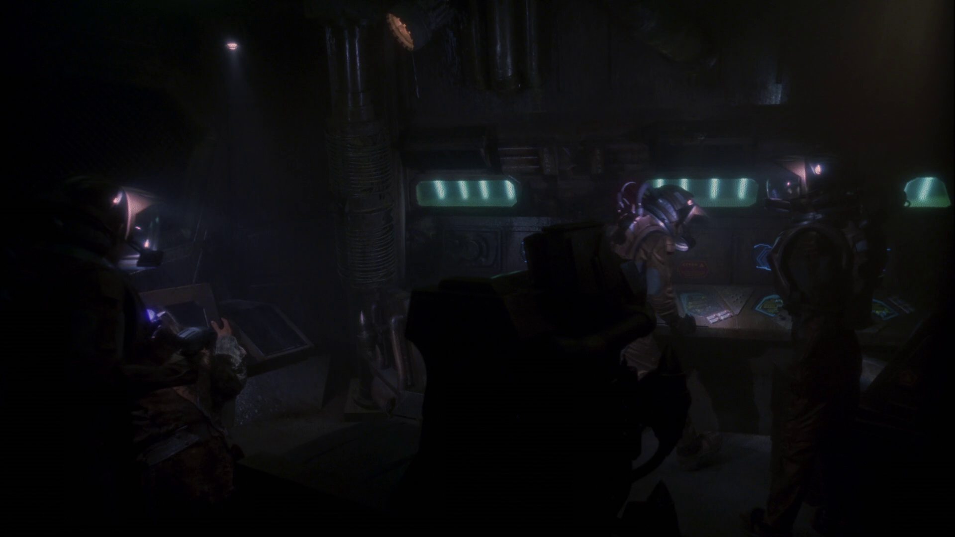 extant_StarTrek_ENT_1x14-SleepingDogs_0959.jpg