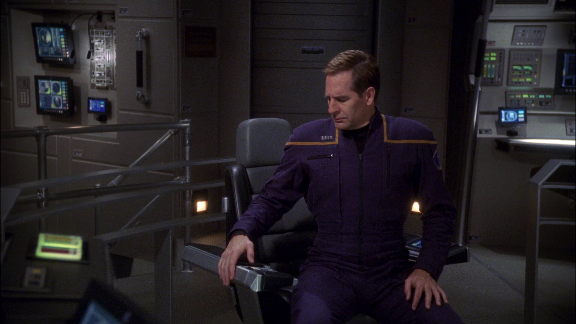extant_StarTrek_ENT_1x14-SleepingDogs_1090.jpg