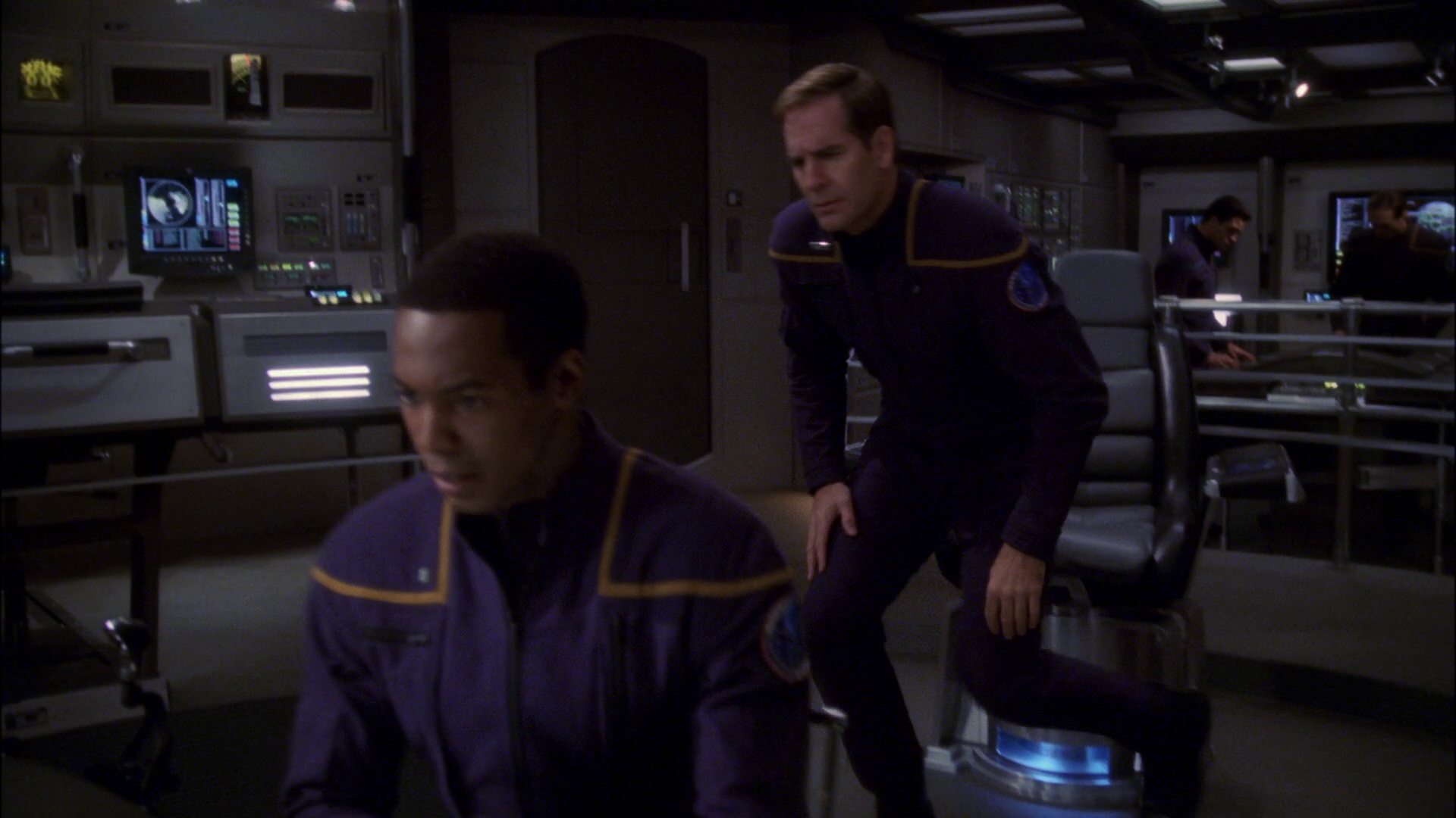extant_StarTrek_ENT_1x14-SleepingDogs_1274.jpg