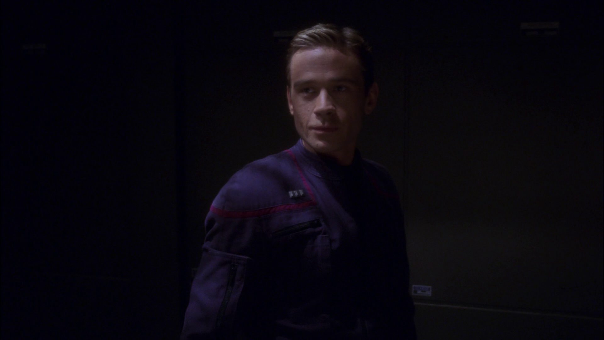 extant_StarTrek_ENT_1x14-SleepingDogs_1458.jpg