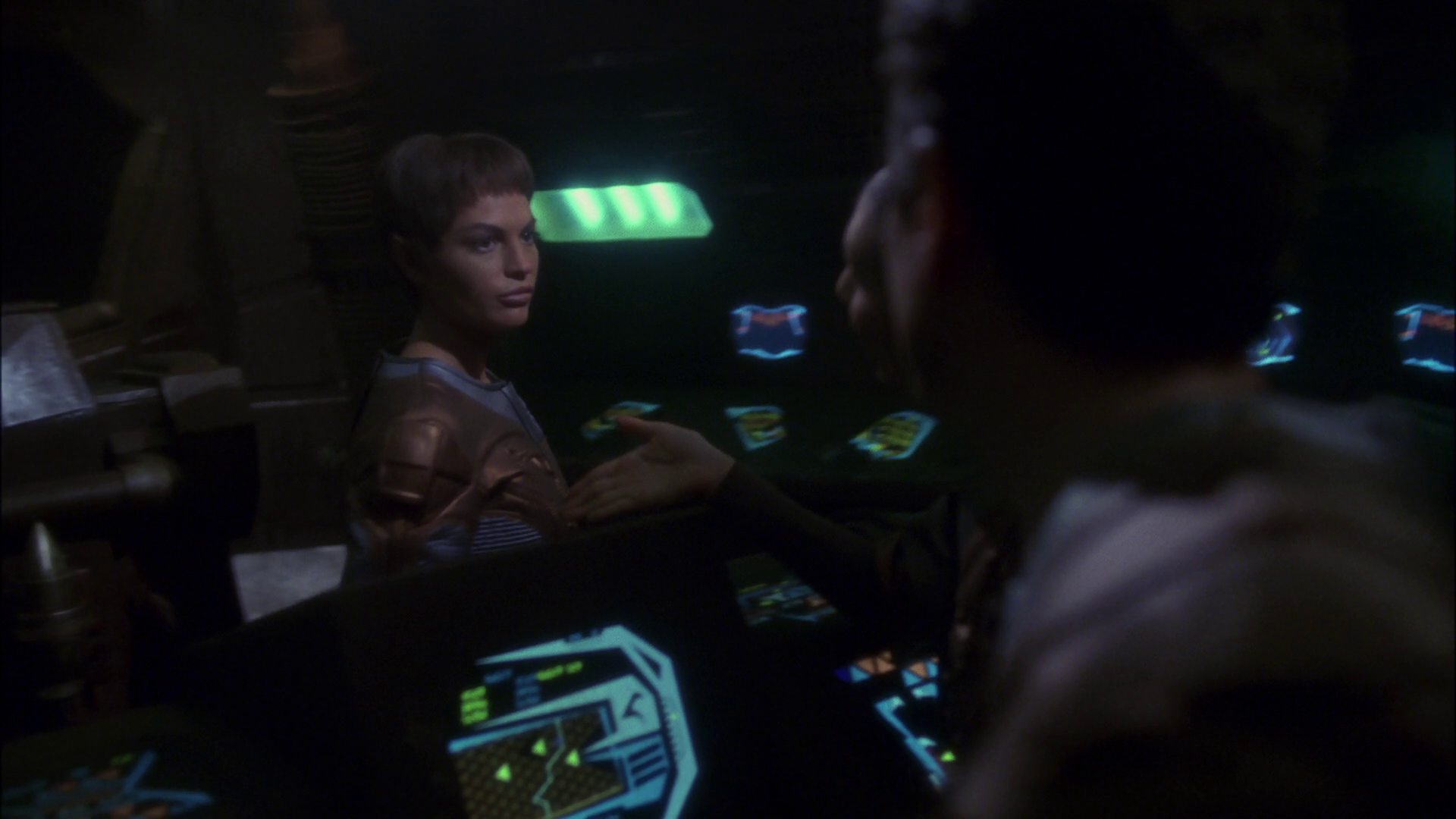 extant_StarTrek_ENT_1x14-SleepingDogs_1482.jpg