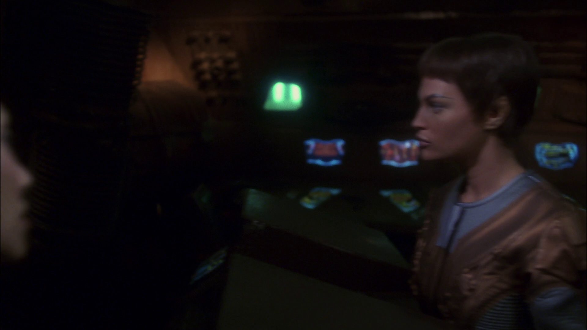 extant_StarTrek_ENT_1x14-SleepingDogs_1502.jpg