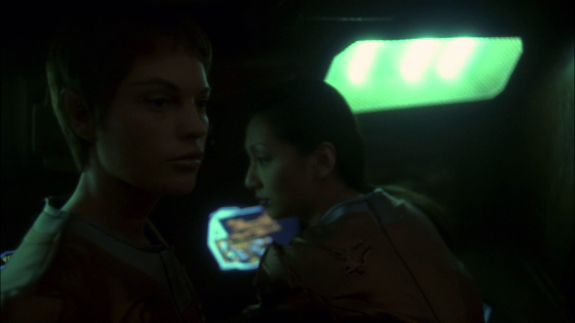 extant_StarTrek_ENT_1x14-SleepingDogs_1563.jpg