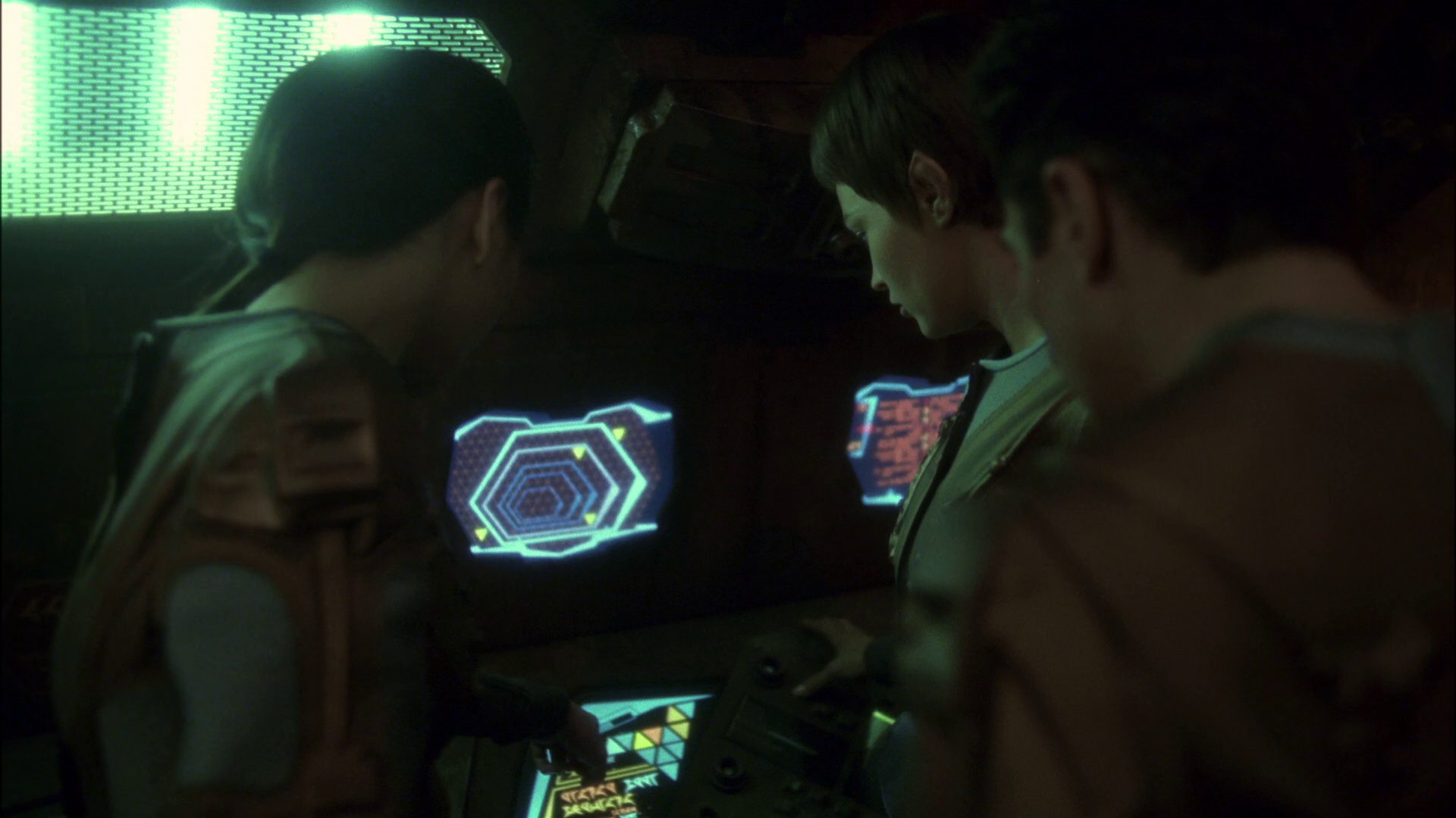 extant_StarTrek_ENT_1x14-SleepingDogs_1634.jpg