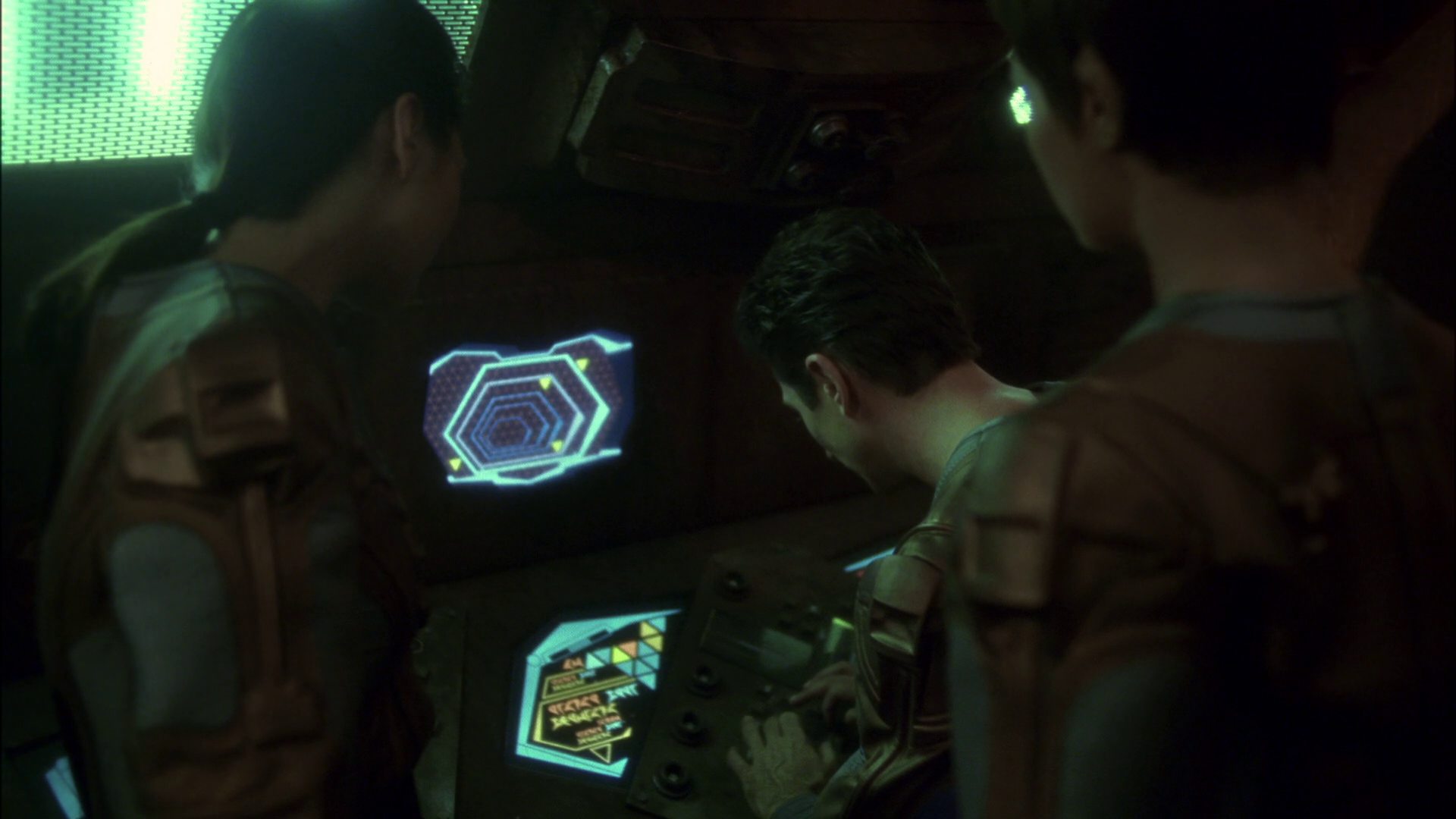 extant_StarTrek_ENT_1x14-SleepingDogs_1648.jpg