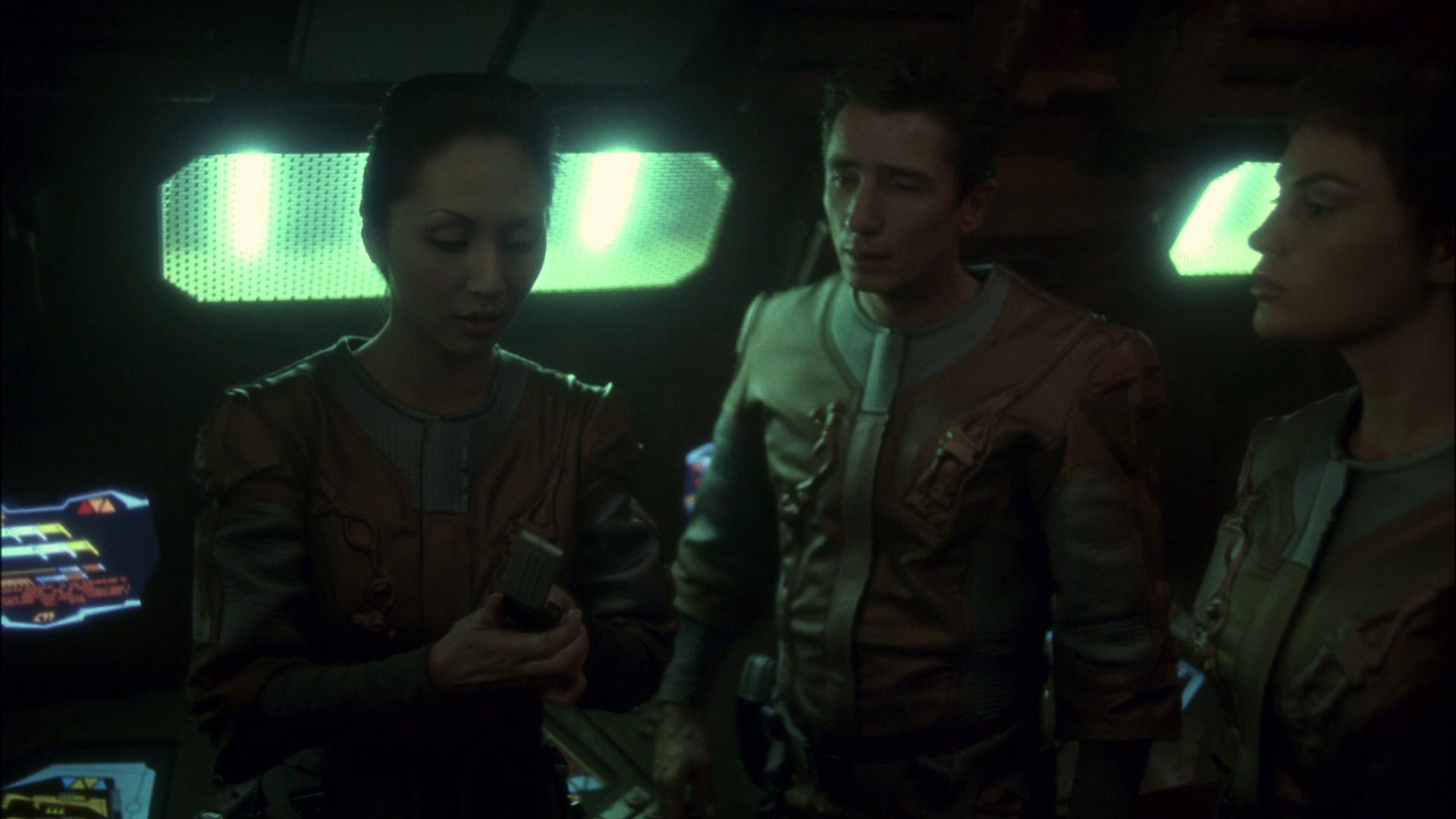 extant_StarTrek_ENT_1x14-SleepingDogs_1677.jpg