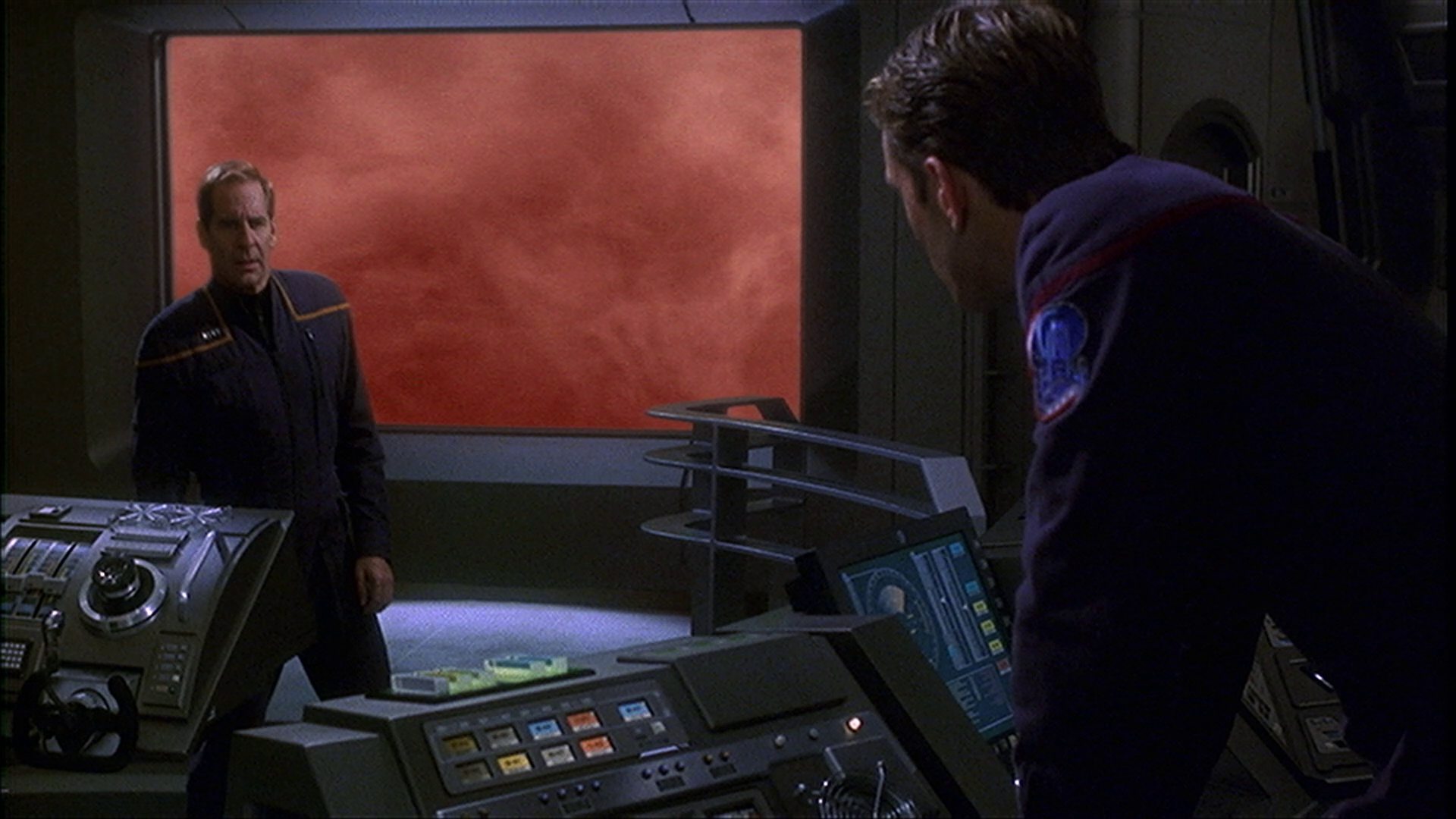 extant_StarTrek_ENT_1x14-SleepingDogs_1679.jpg