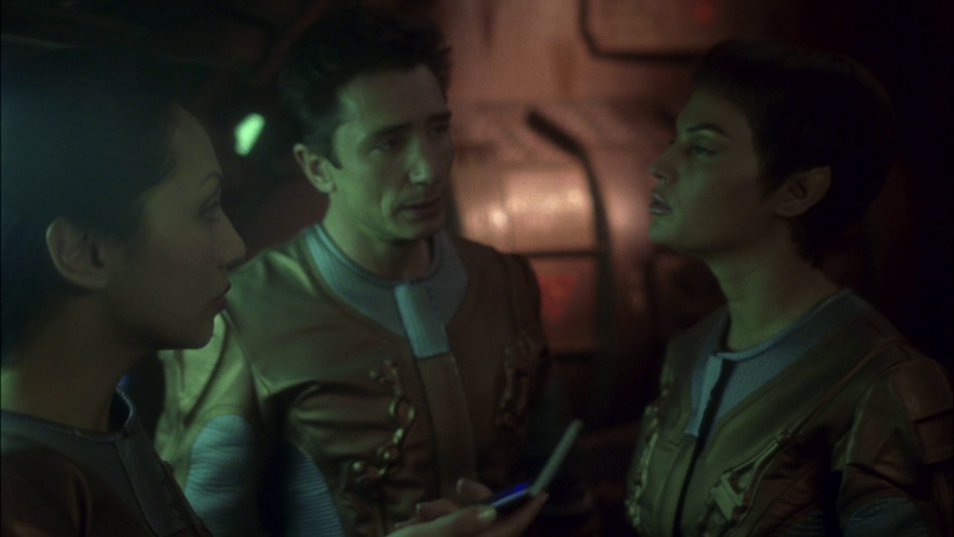 extant_StarTrek_ENT_1x14-SleepingDogs_1690.jpg