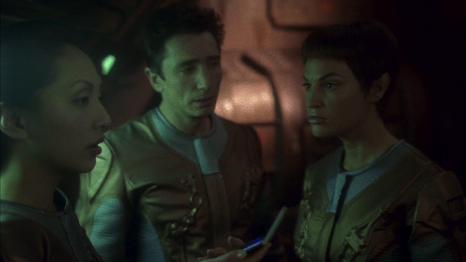 extant_StarTrek_ENT_1x14-SleepingDogs_1699.jpg