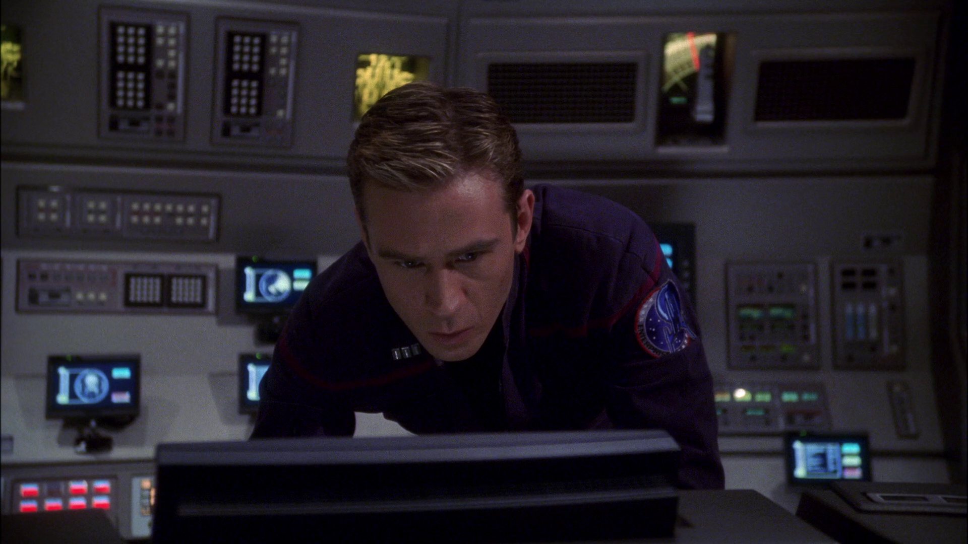 extant_StarTrek_ENT_1x14-SleepingDogs_1734.jpg