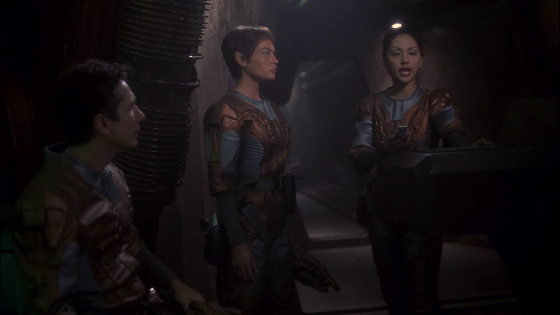extant_StarTrek_ENT_1x14-SleepingDogs_1777.jpg