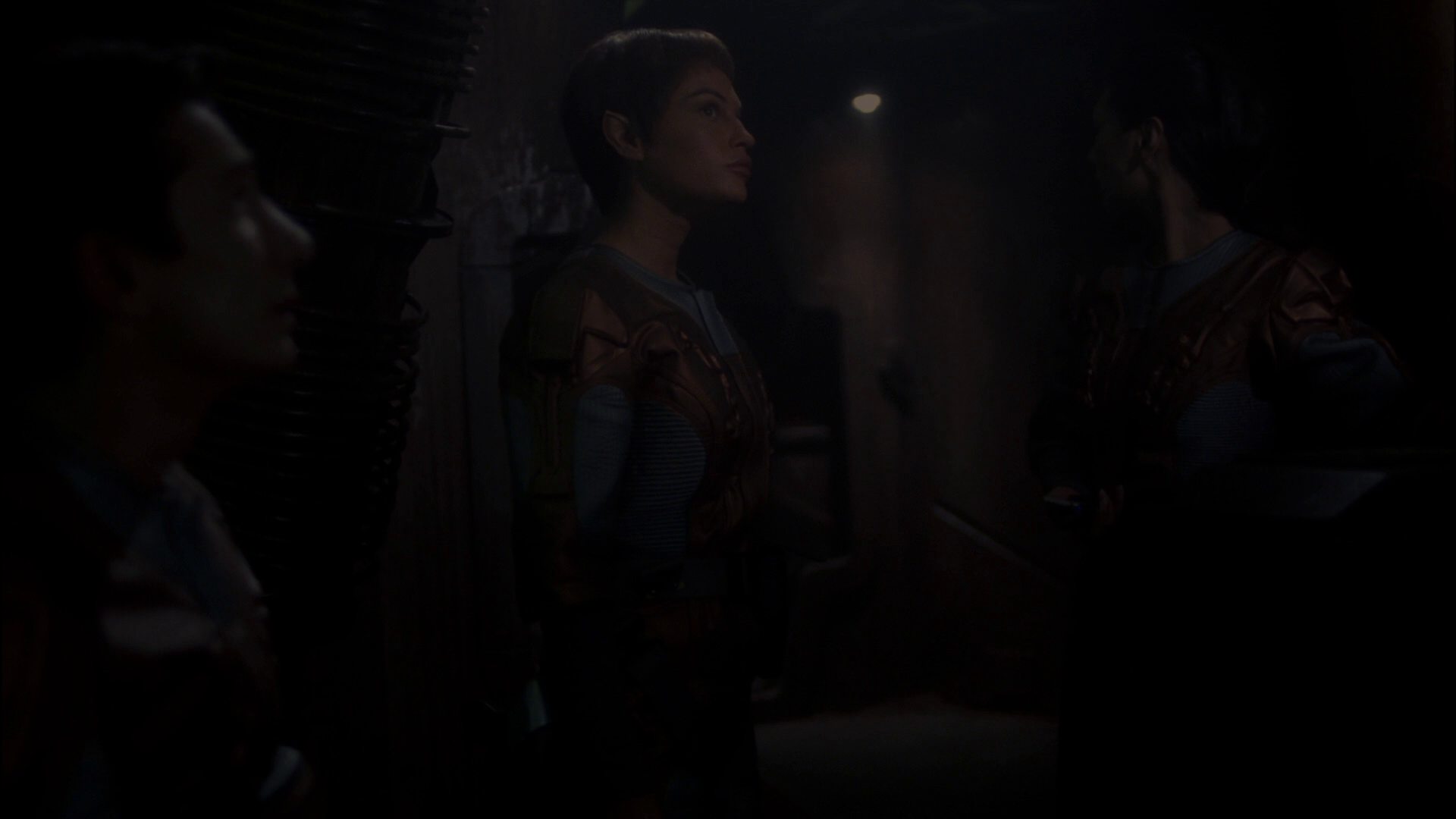 extant_StarTrek_ENT_1x14-SleepingDogs_1789.jpg