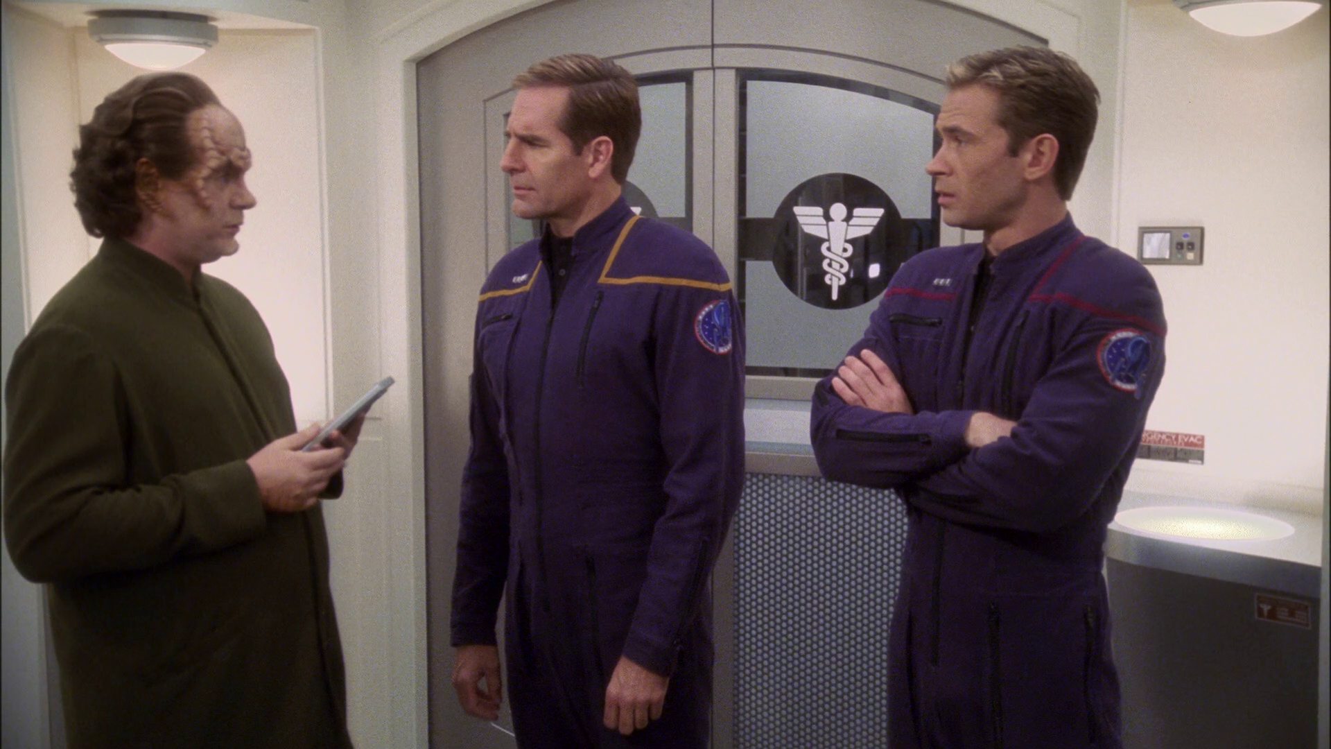 extant_StarTrek_ENT_1x14-SleepingDogs_1835.jpg