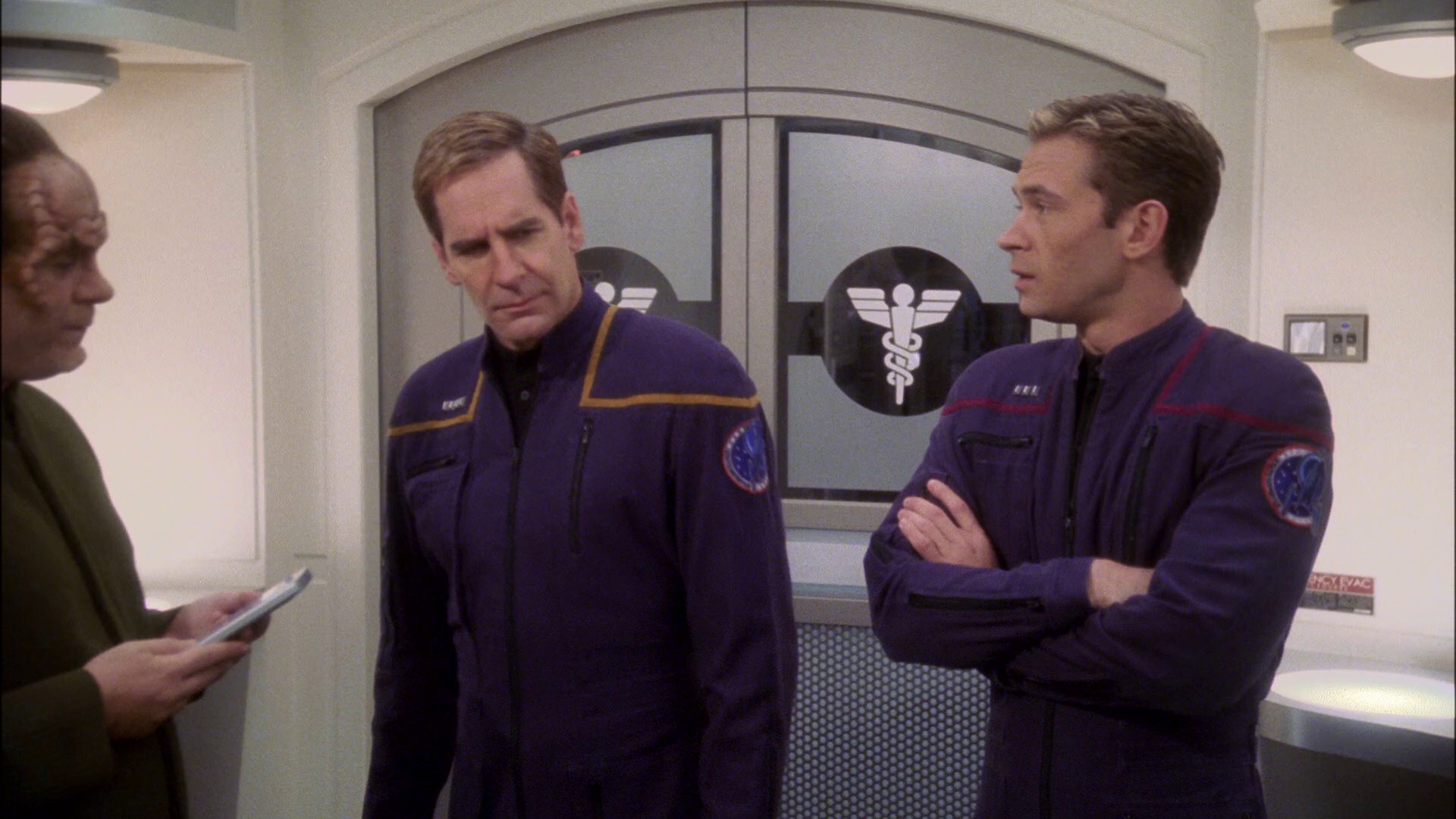 extant_StarTrek_ENT_1x14-SleepingDogs_1842.jpg