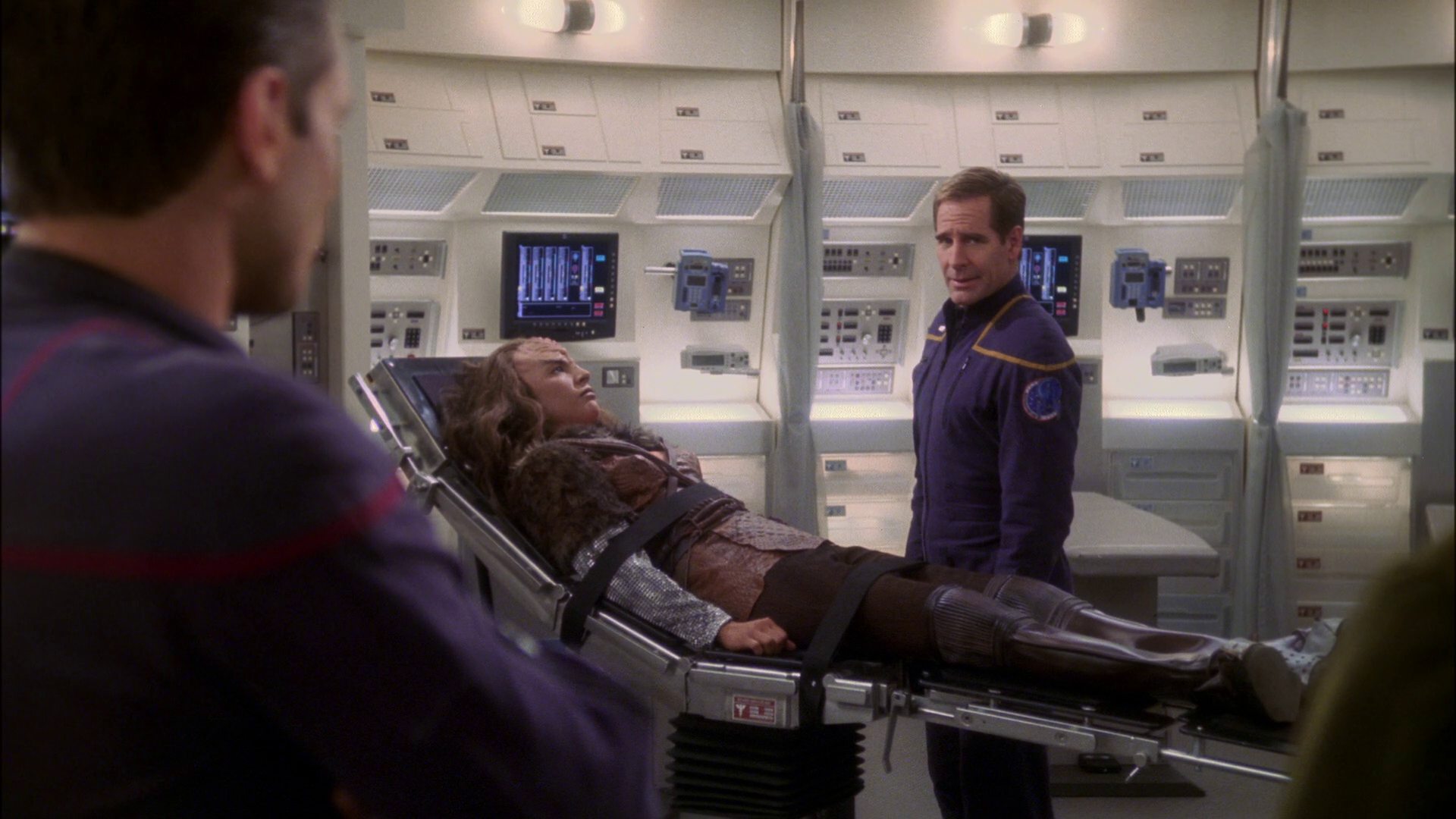 extant_StarTrek_ENT_1x14-SleepingDogs_1949.jpg