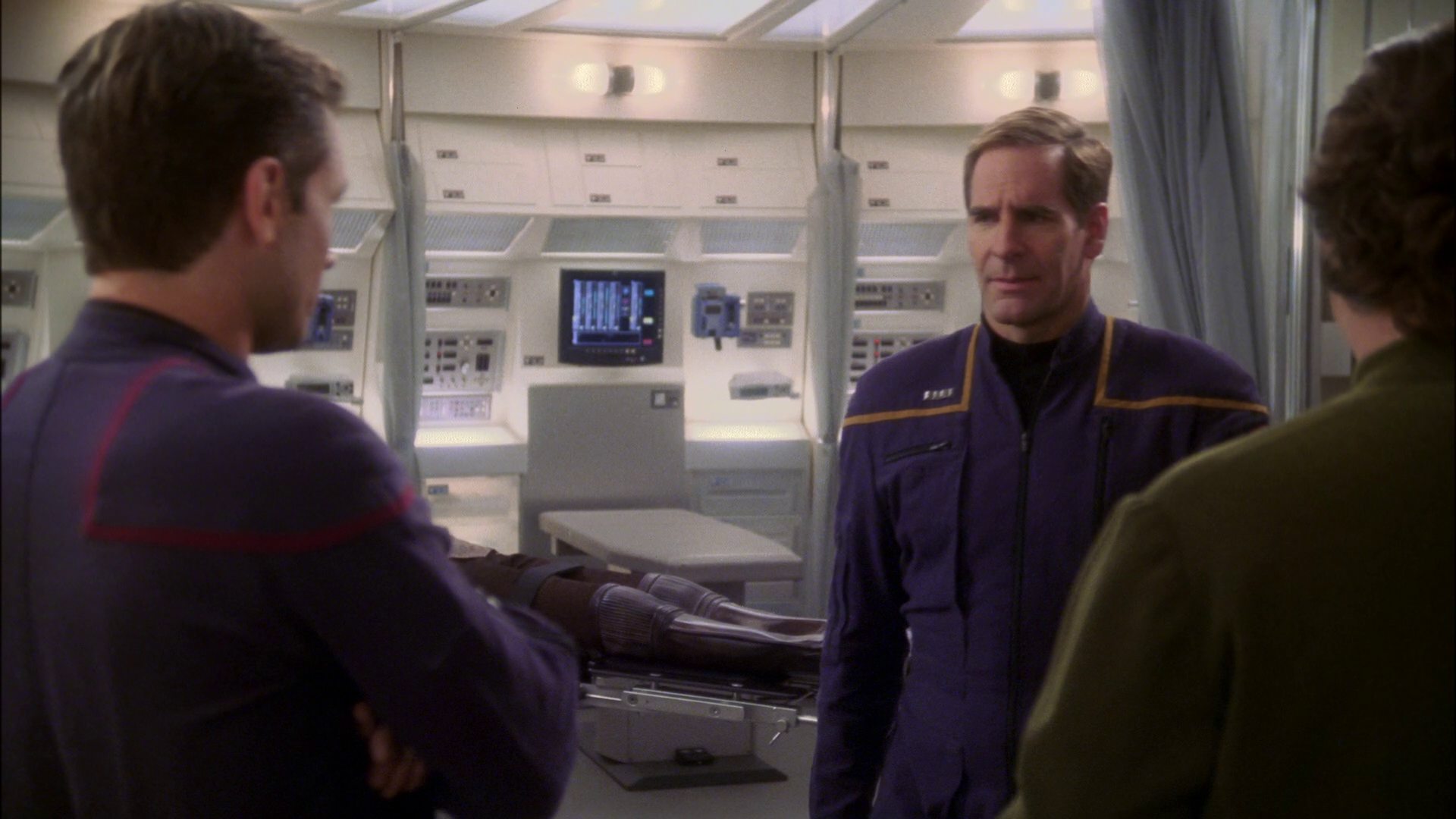 extant_StarTrek_ENT_1x14-SleepingDogs_1957.jpg