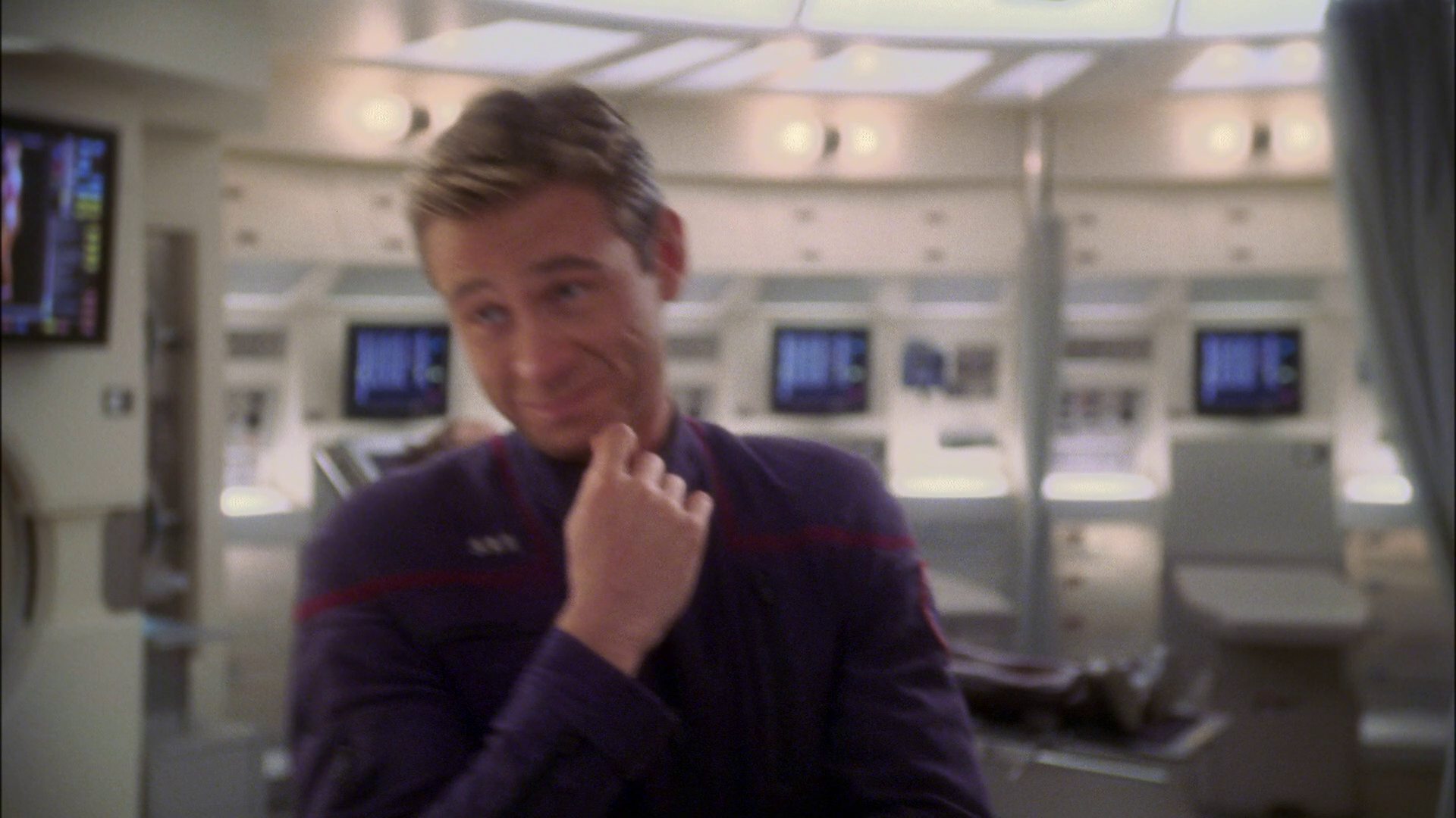 extant_StarTrek_ENT_1x14-SleepingDogs_1964.jpg
