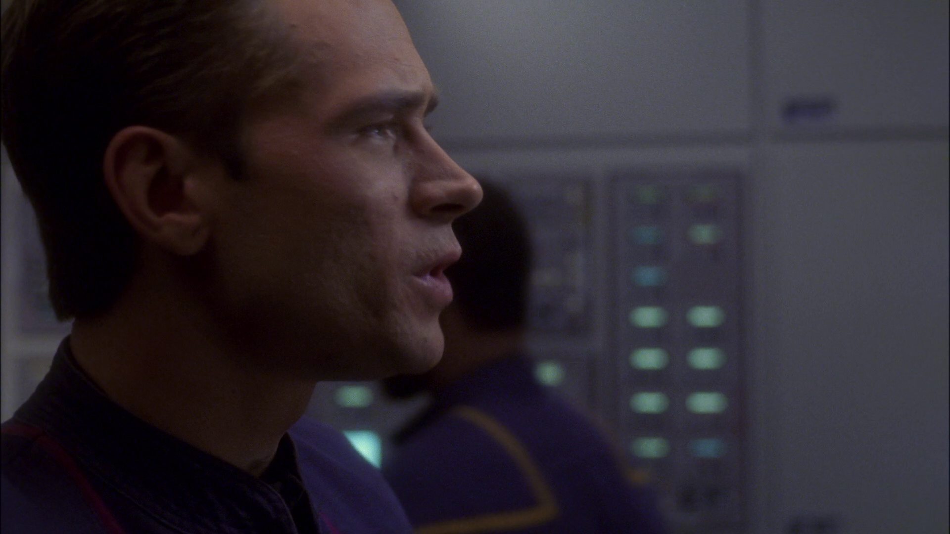 extant_StarTrek_ENT_1x14-SleepingDogs_2004.jpg