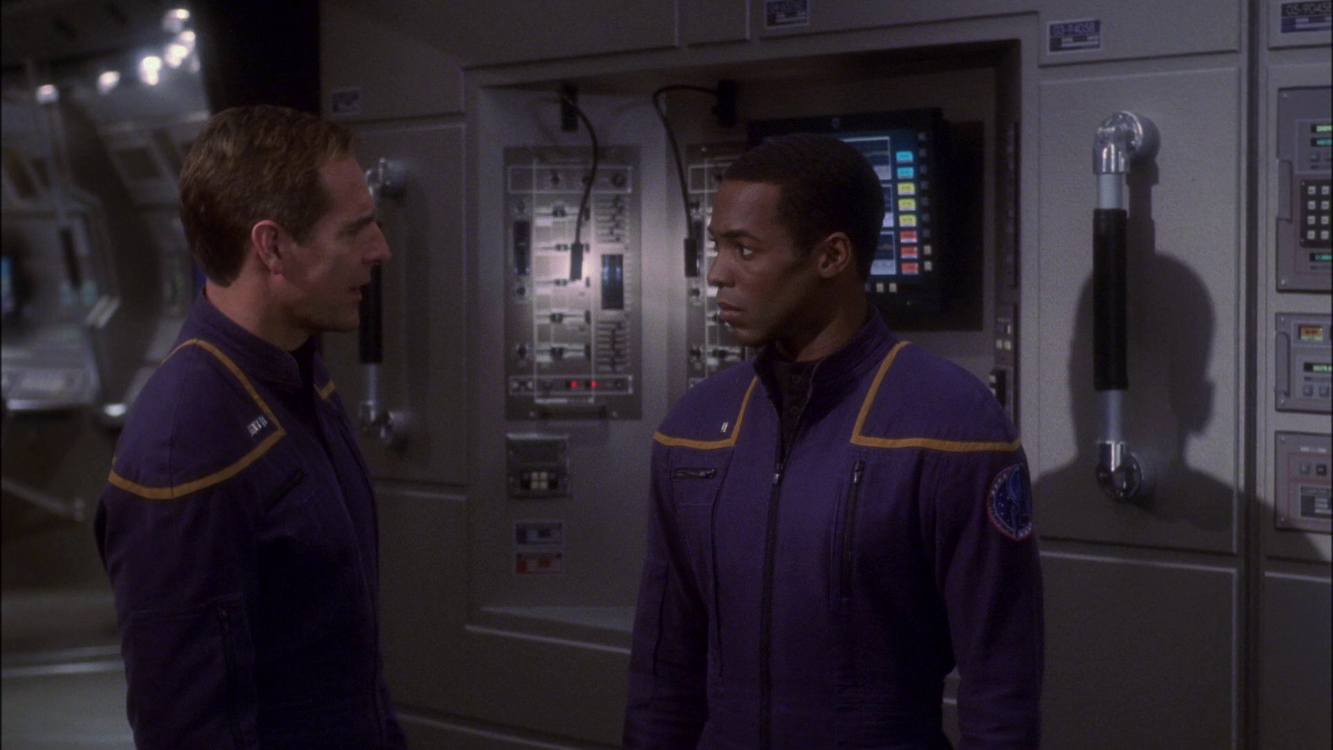 extant_StarTrek_ENT_1x14-SleepingDogs_2040.jpg