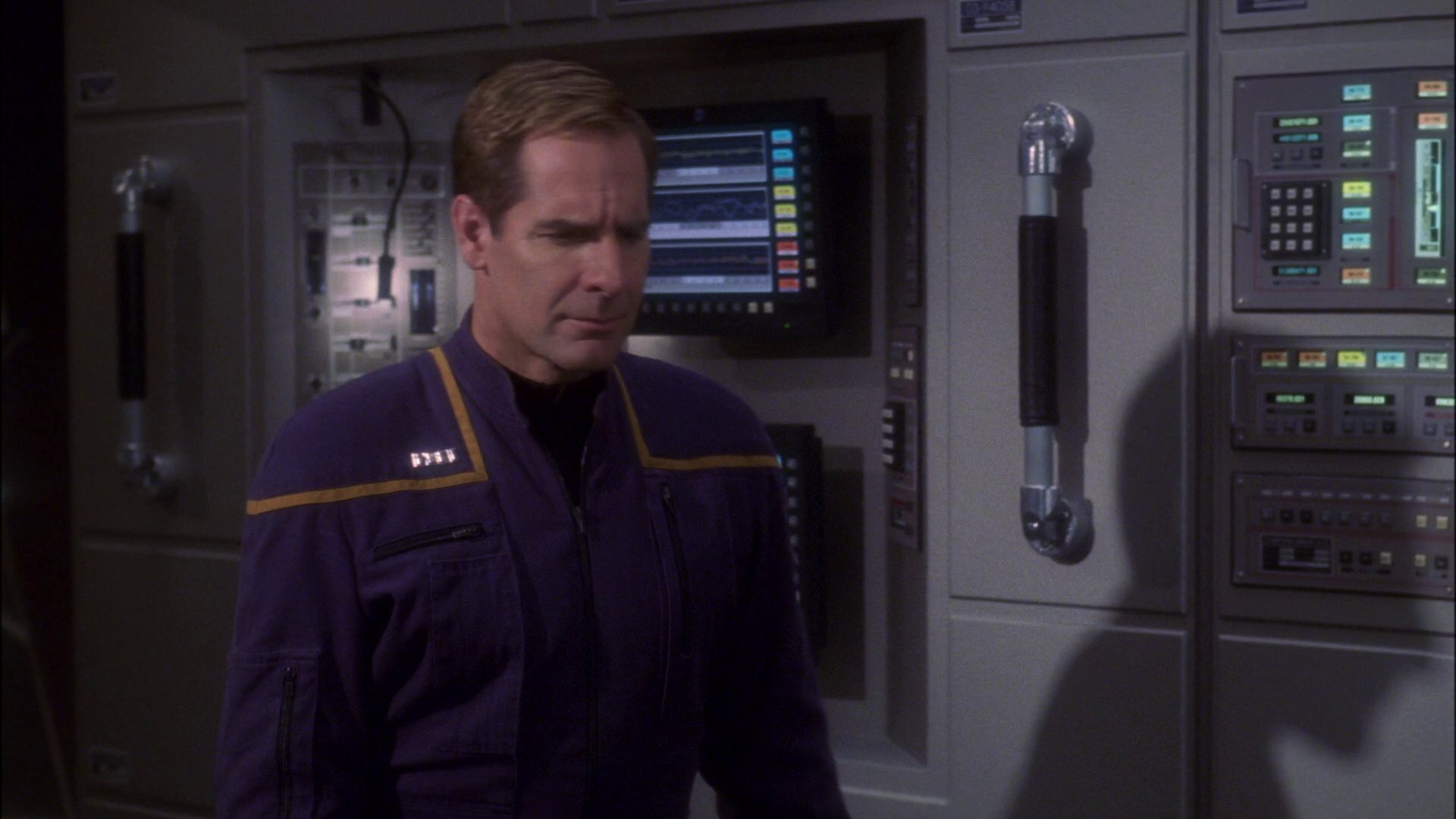 extant_StarTrek_ENT_1x14-SleepingDogs_2046.jpg