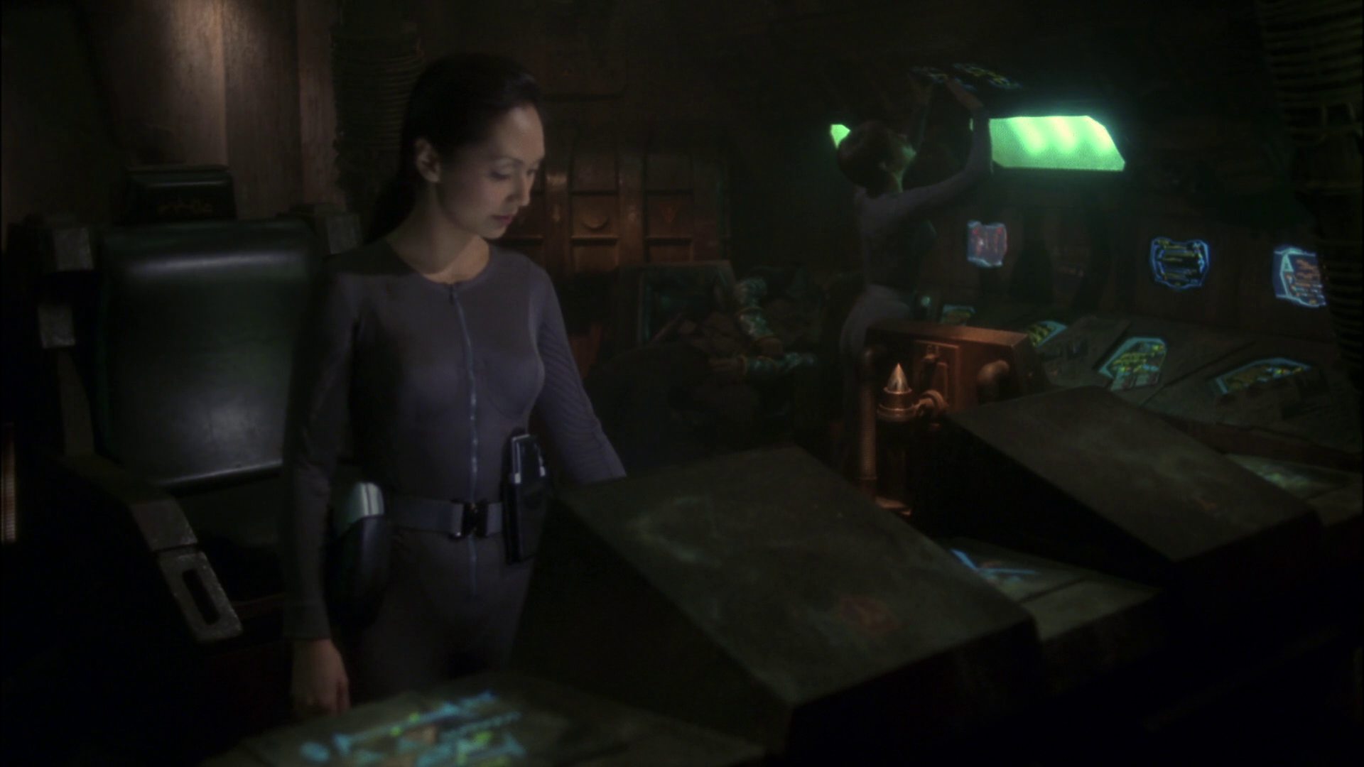 extant_StarTrek_ENT_1x14-SleepingDogs_2056.jpg