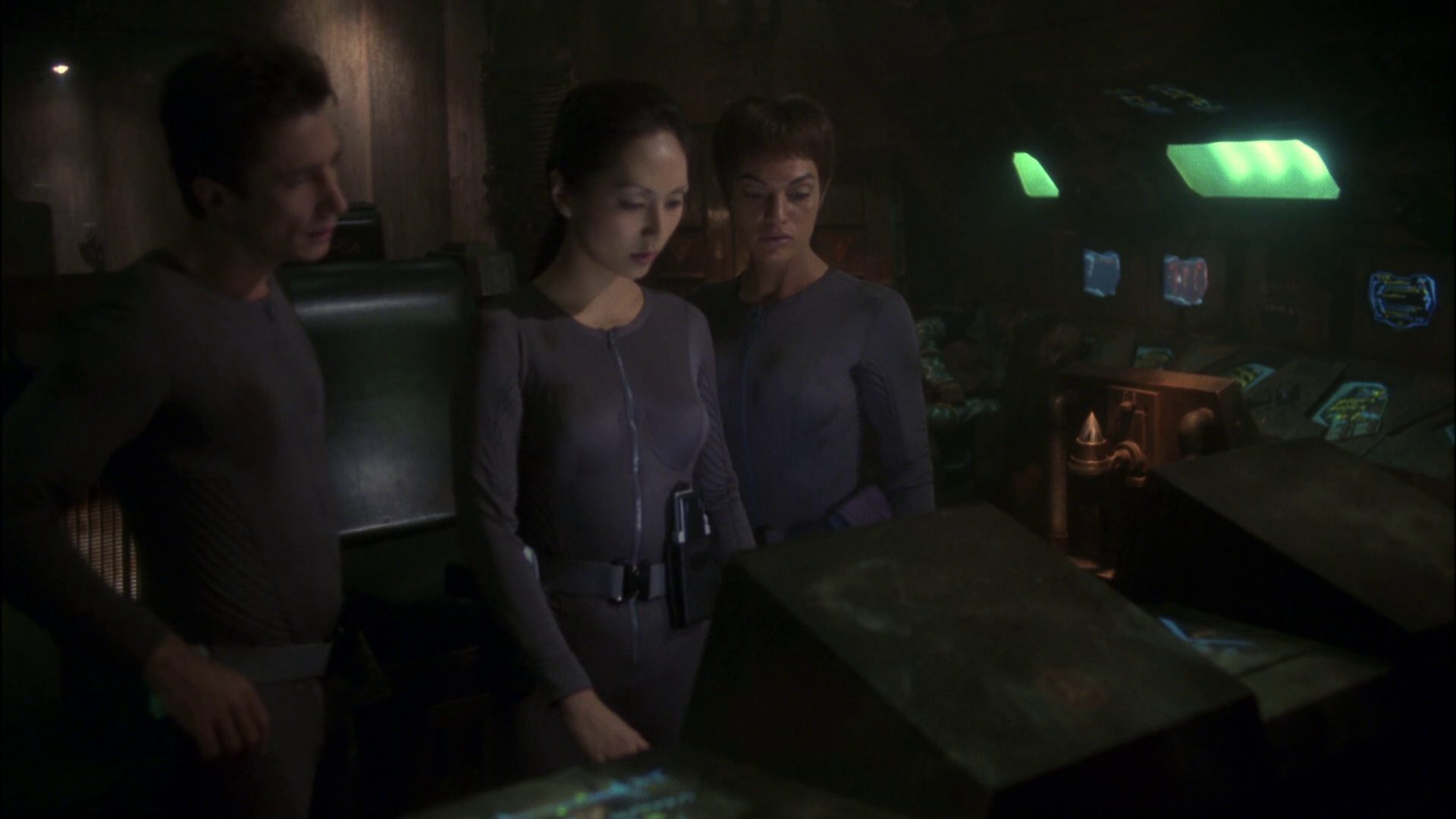 extant_StarTrek_ENT_1x14-SleepingDogs_2067.jpg