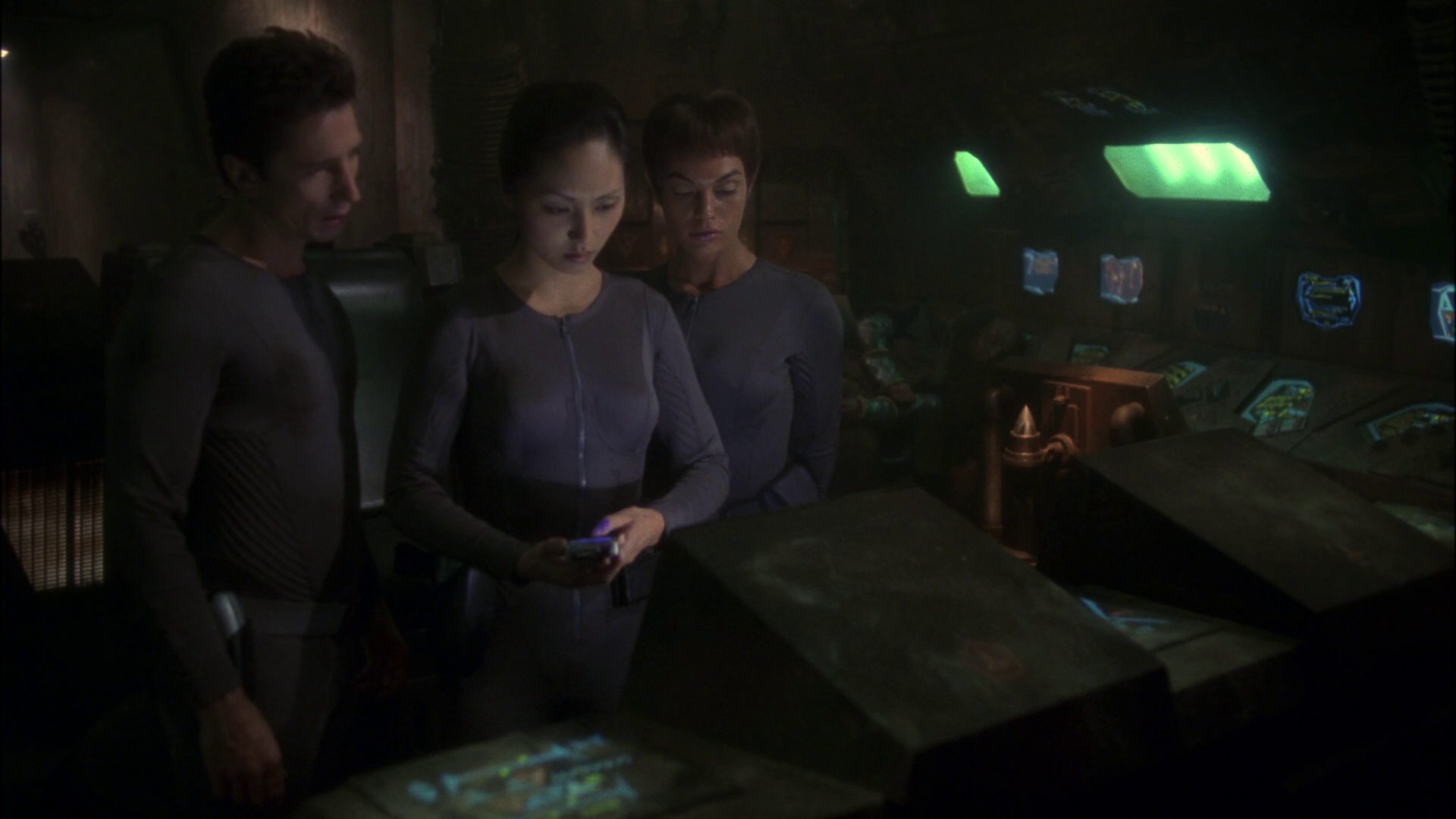 extant_StarTrek_ENT_1x14-SleepingDogs_2080.jpg