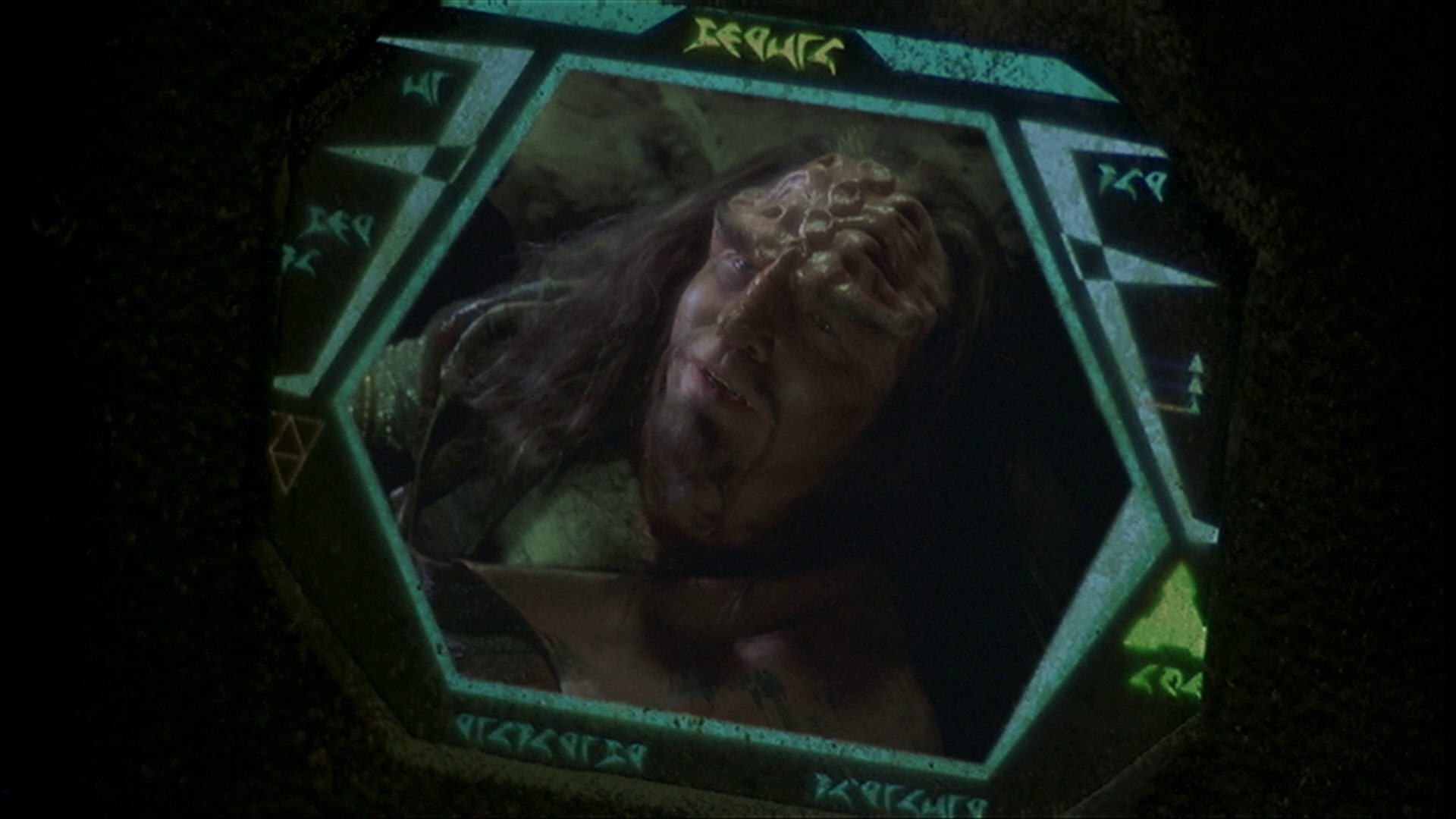 extant_StarTrek_ENT_1x14-SleepingDogs_2087.jpg