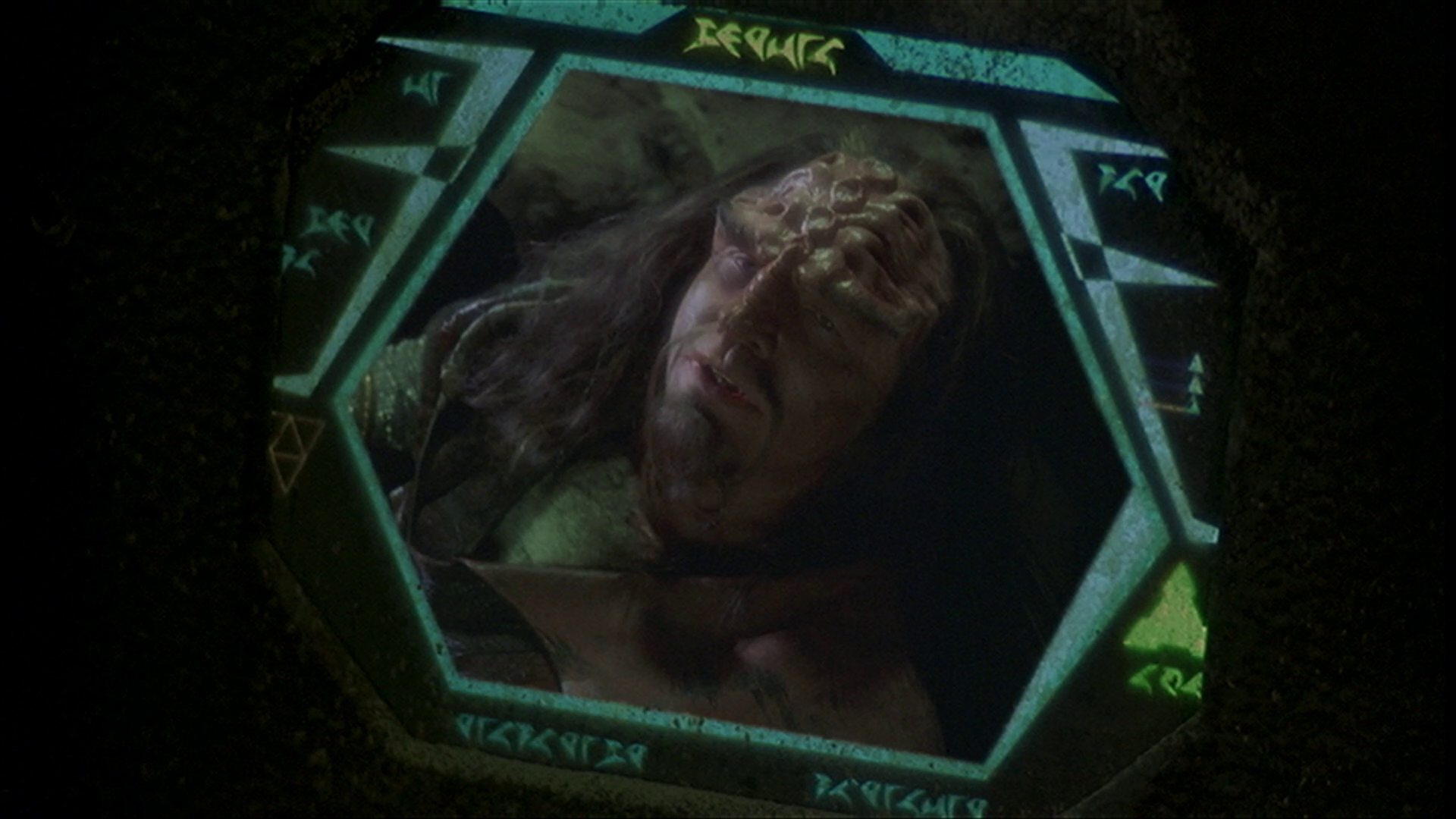 extant_StarTrek_ENT_1x14-SleepingDogs_2090.jpg
