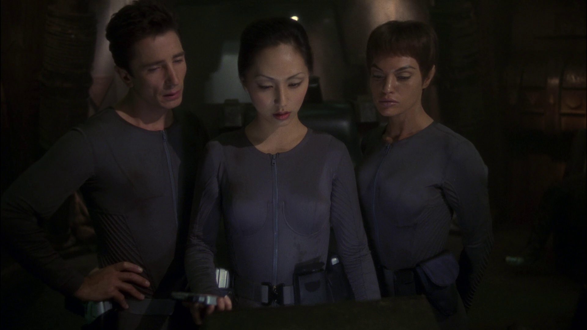extant_StarTrek_ENT_1x14-SleepingDogs_2118.jpg