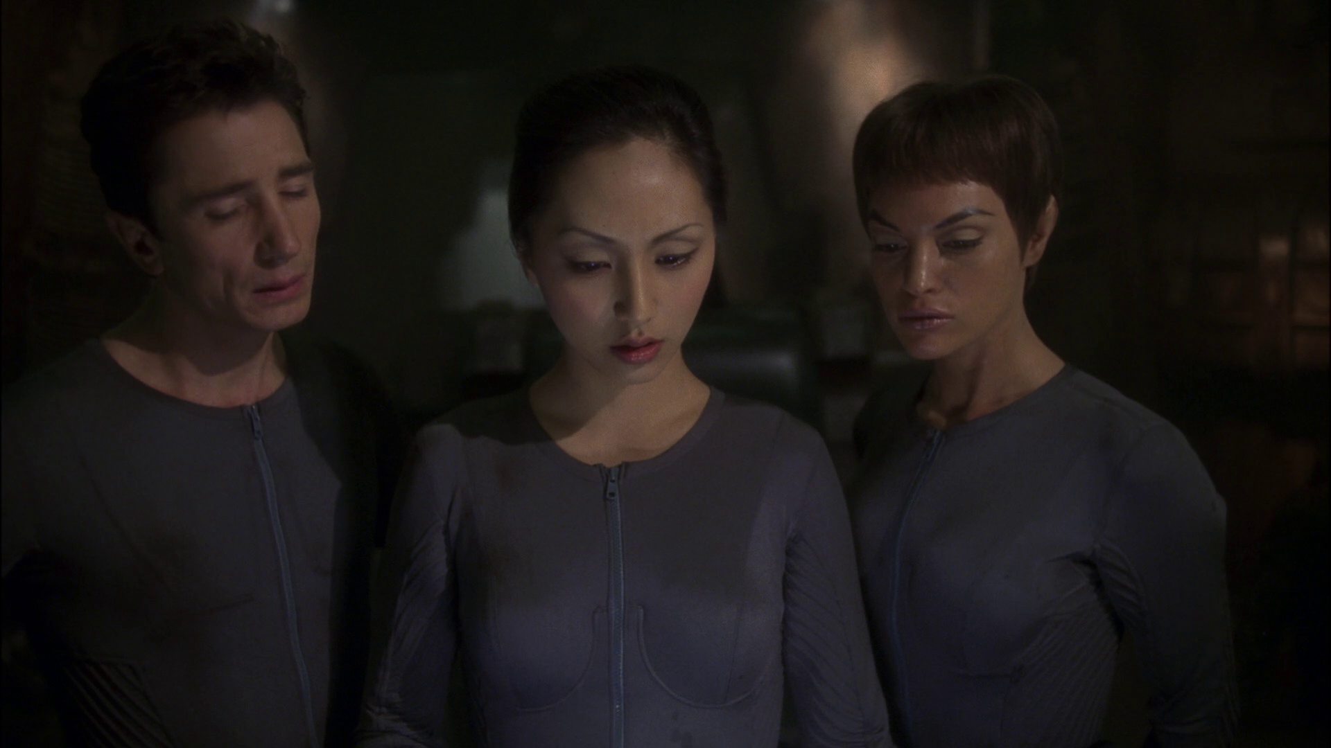 extant_StarTrek_ENT_1x14-SleepingDogs_2125.jpg