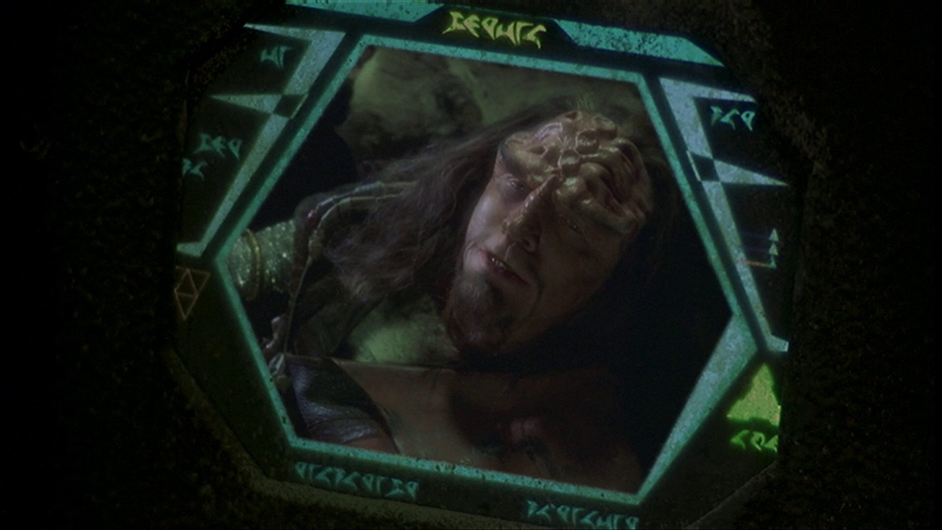 extant_StarTrek_ENT_1x14-SleepingDogs_2128.jpg